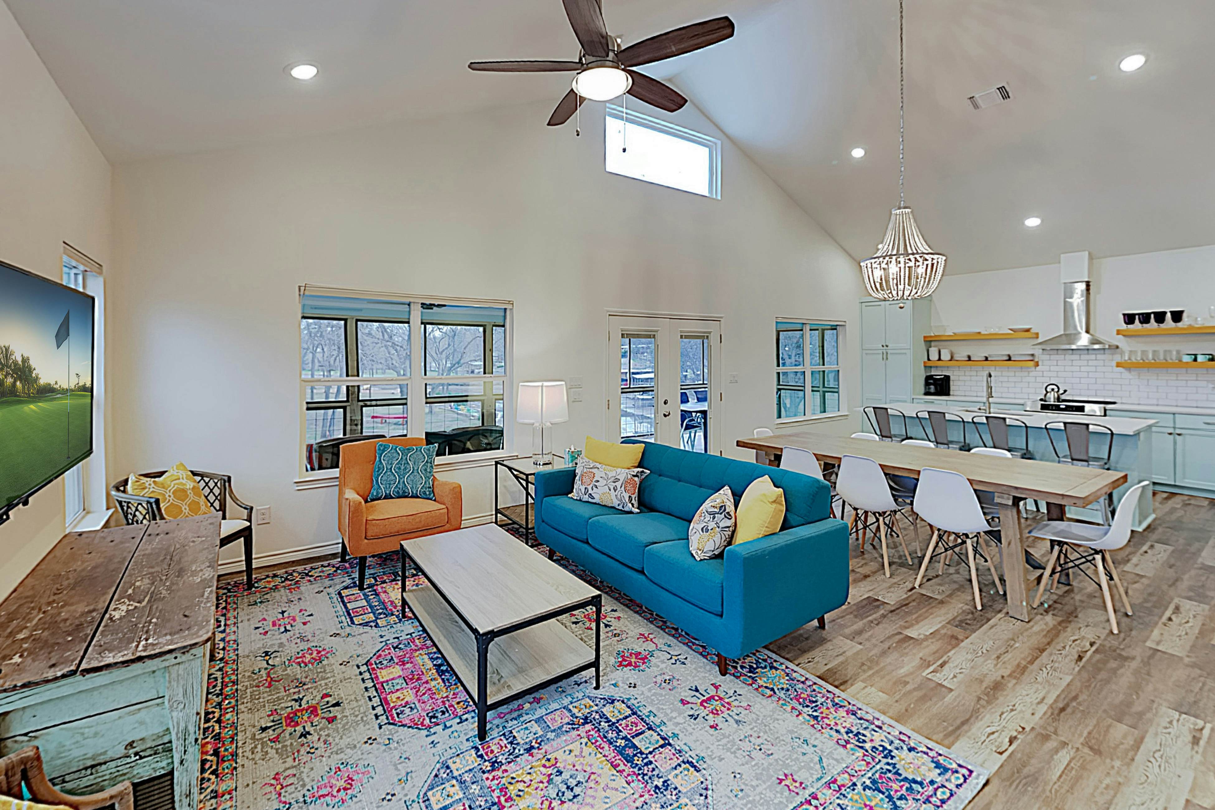 TX Cabins, Vacation Rentals Vacasa