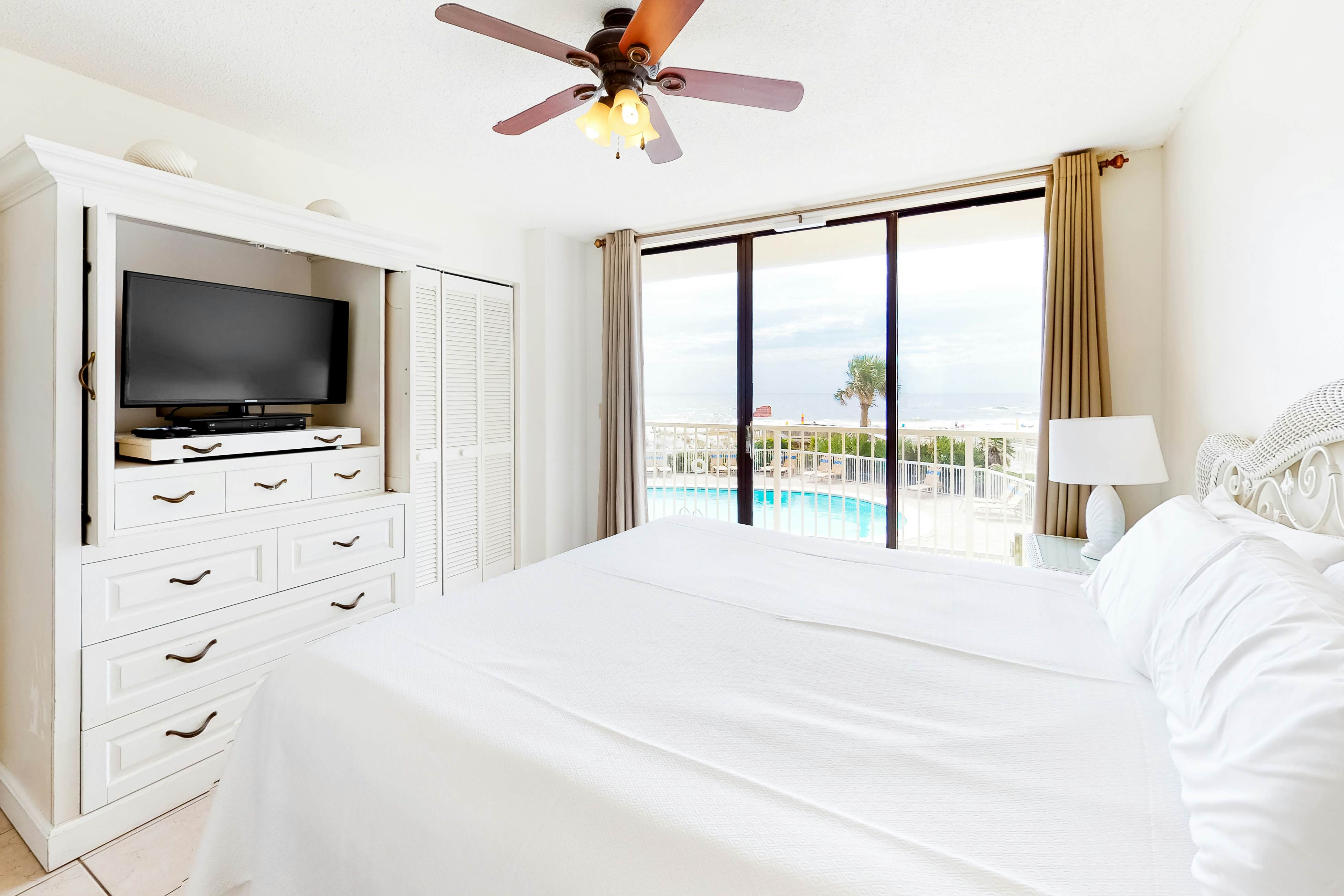 Seaside Beach & Racquet Club 3202