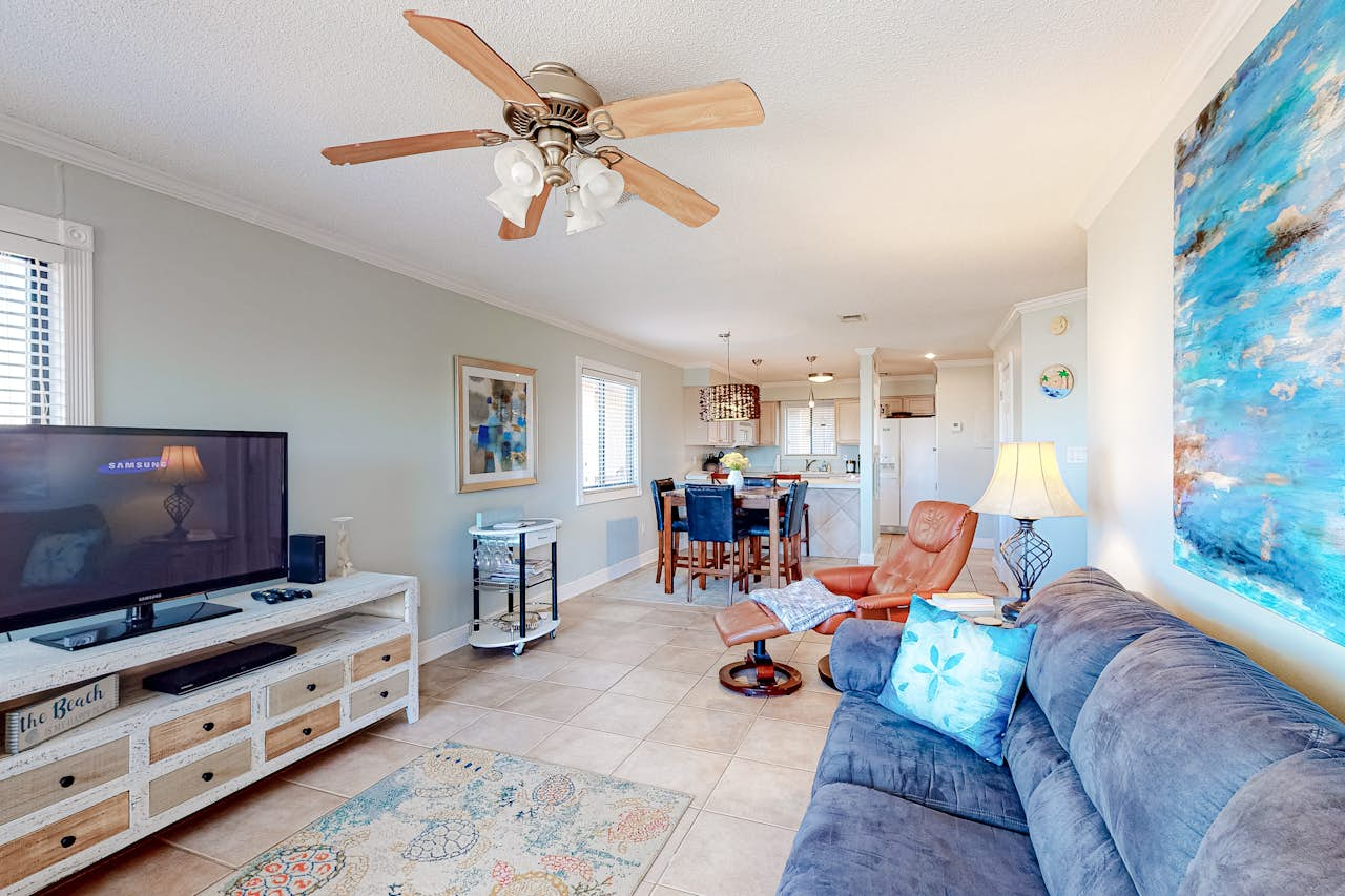 Sunset Harbor Palms 2-106 | 1 BD Navarre Beach, FL Vacation Rental | Vacasa