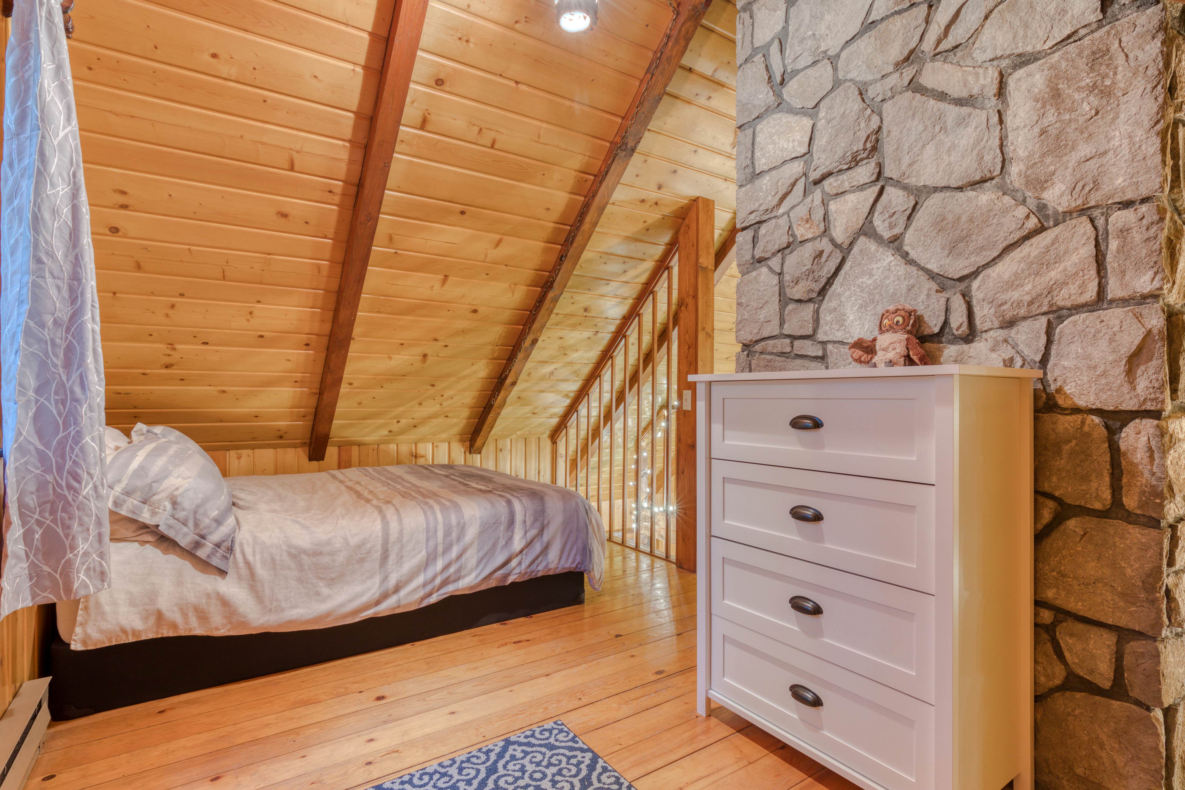 Campfire Cabin on the River