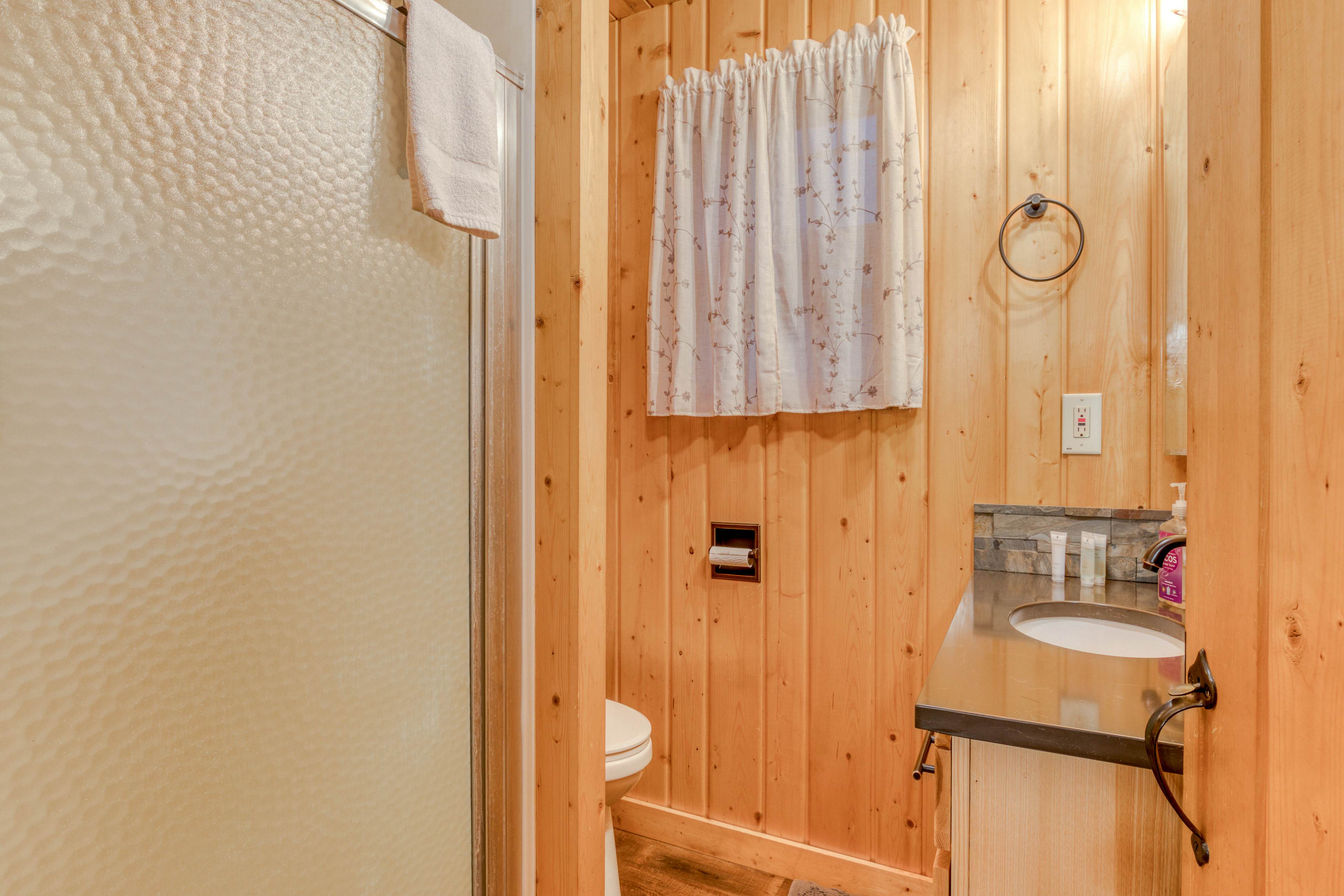 Campfire Cabin on the River