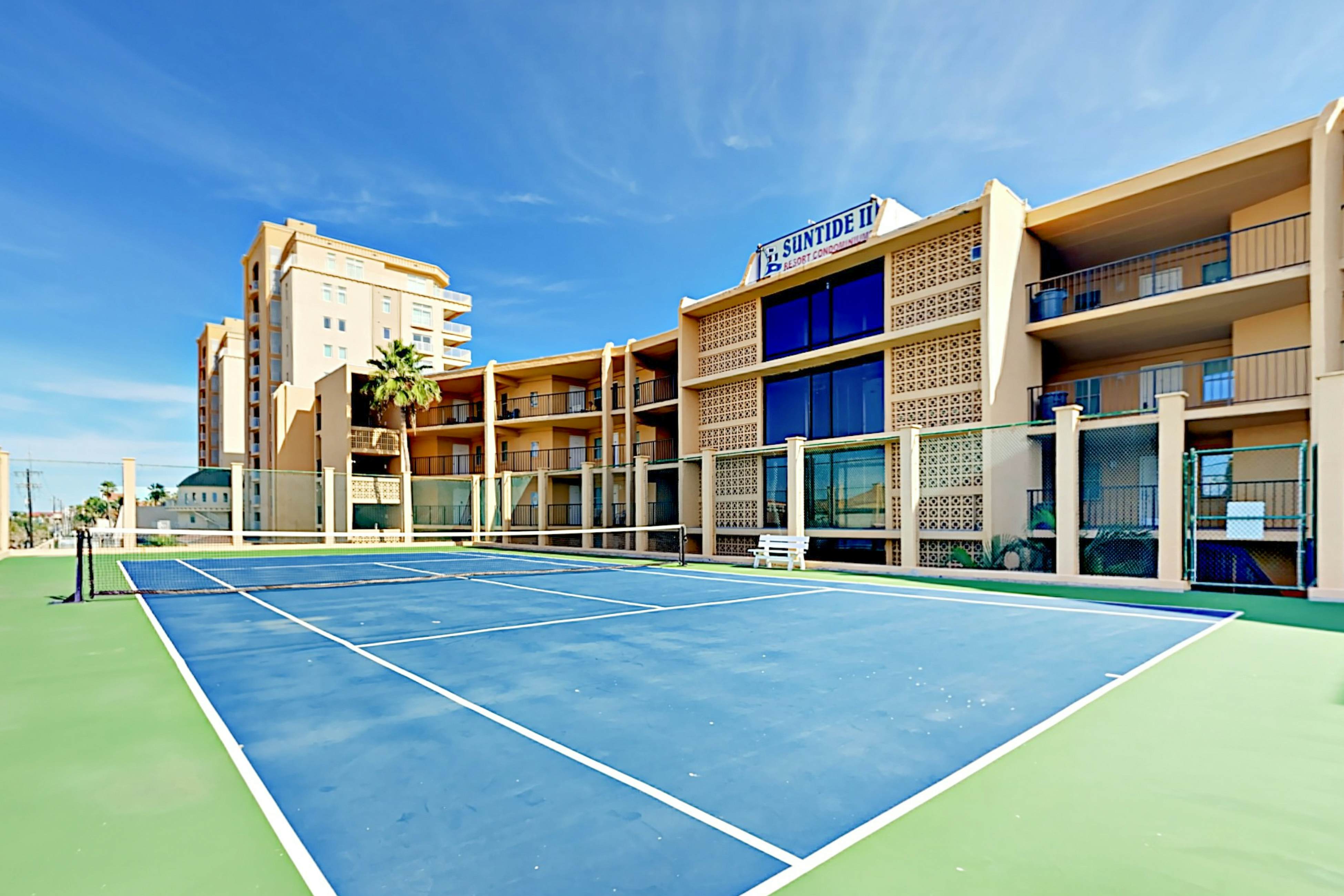 Suntide II Condominiums #305