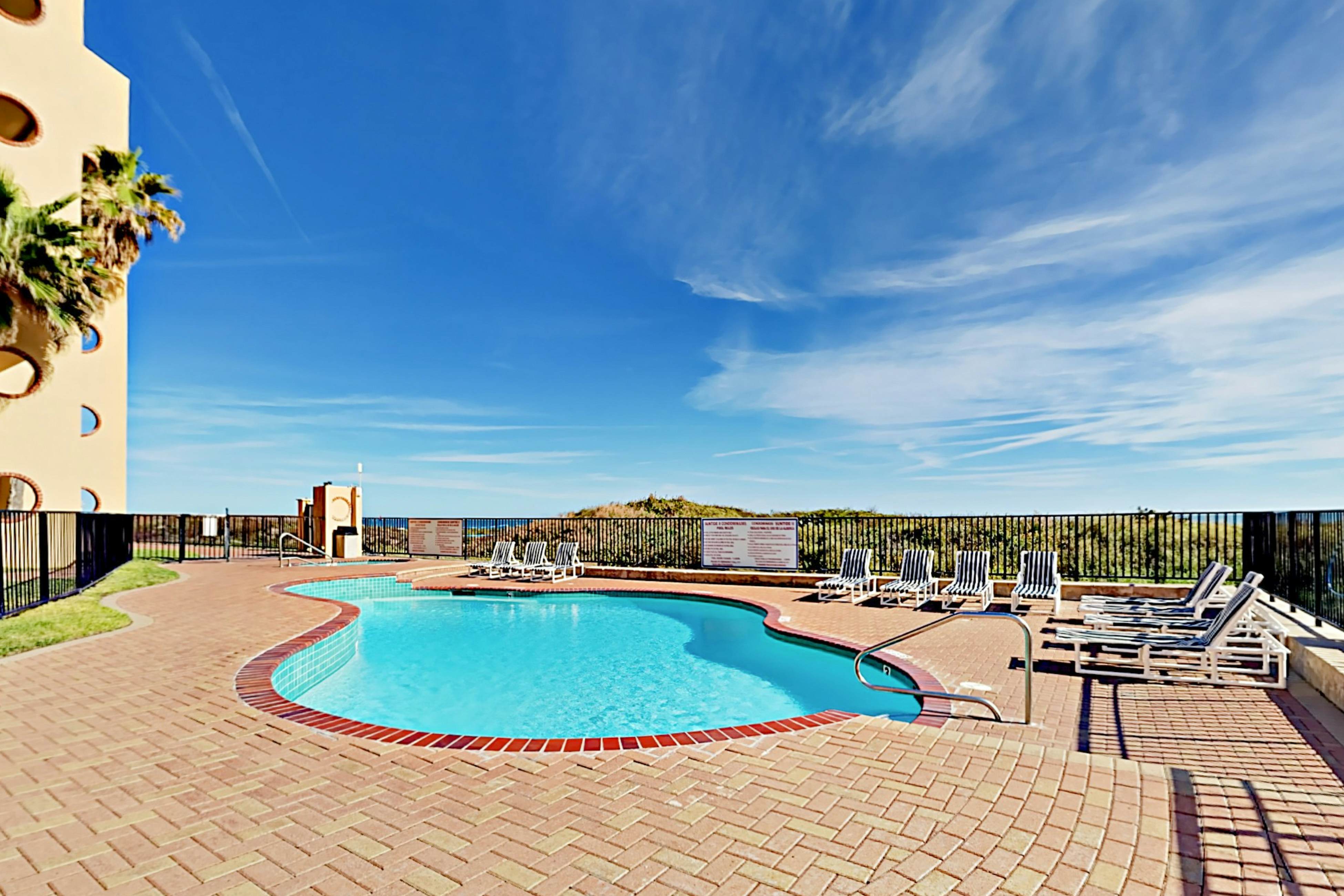 Suntide II Condominiums #305