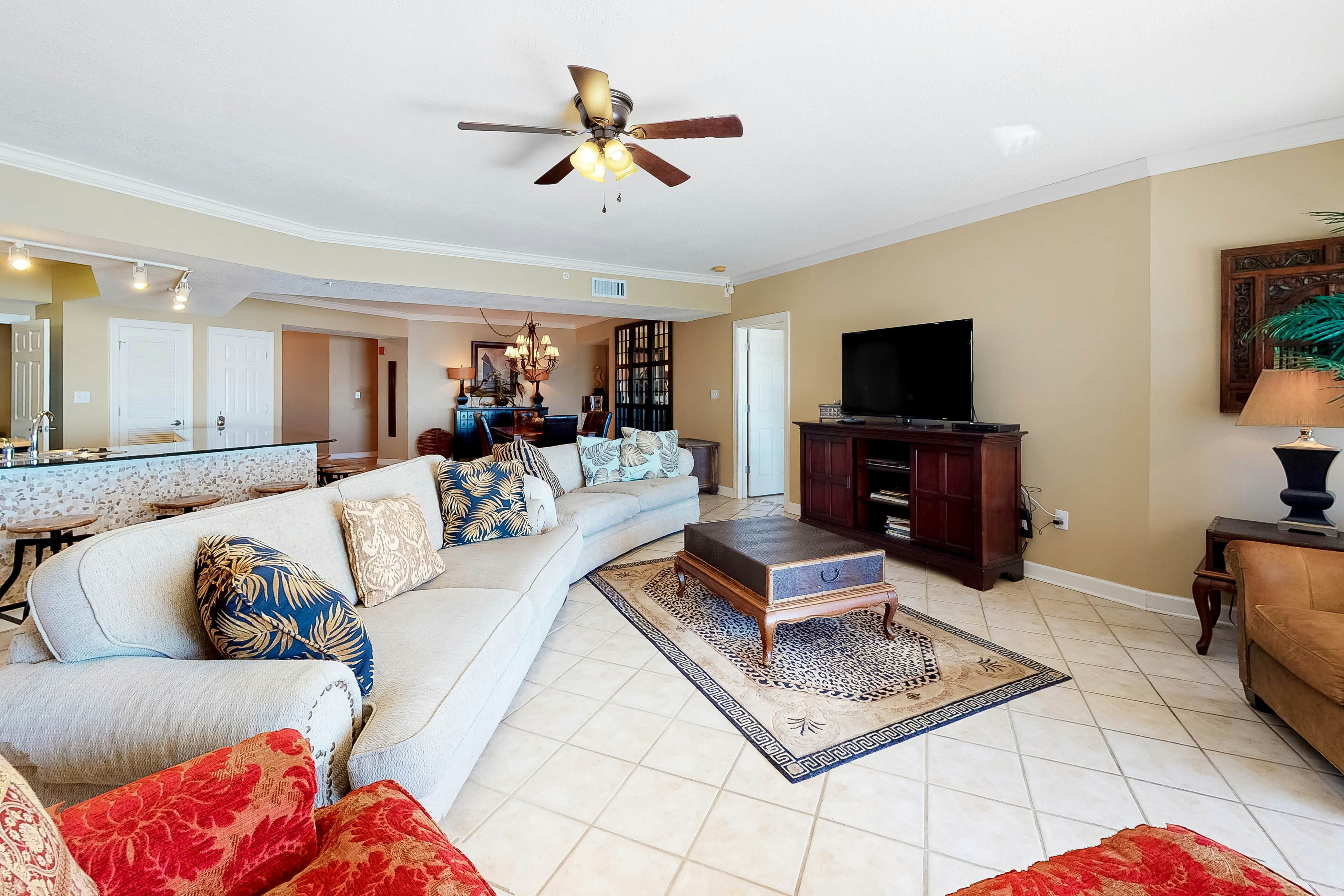 Admirals Quarters 1005