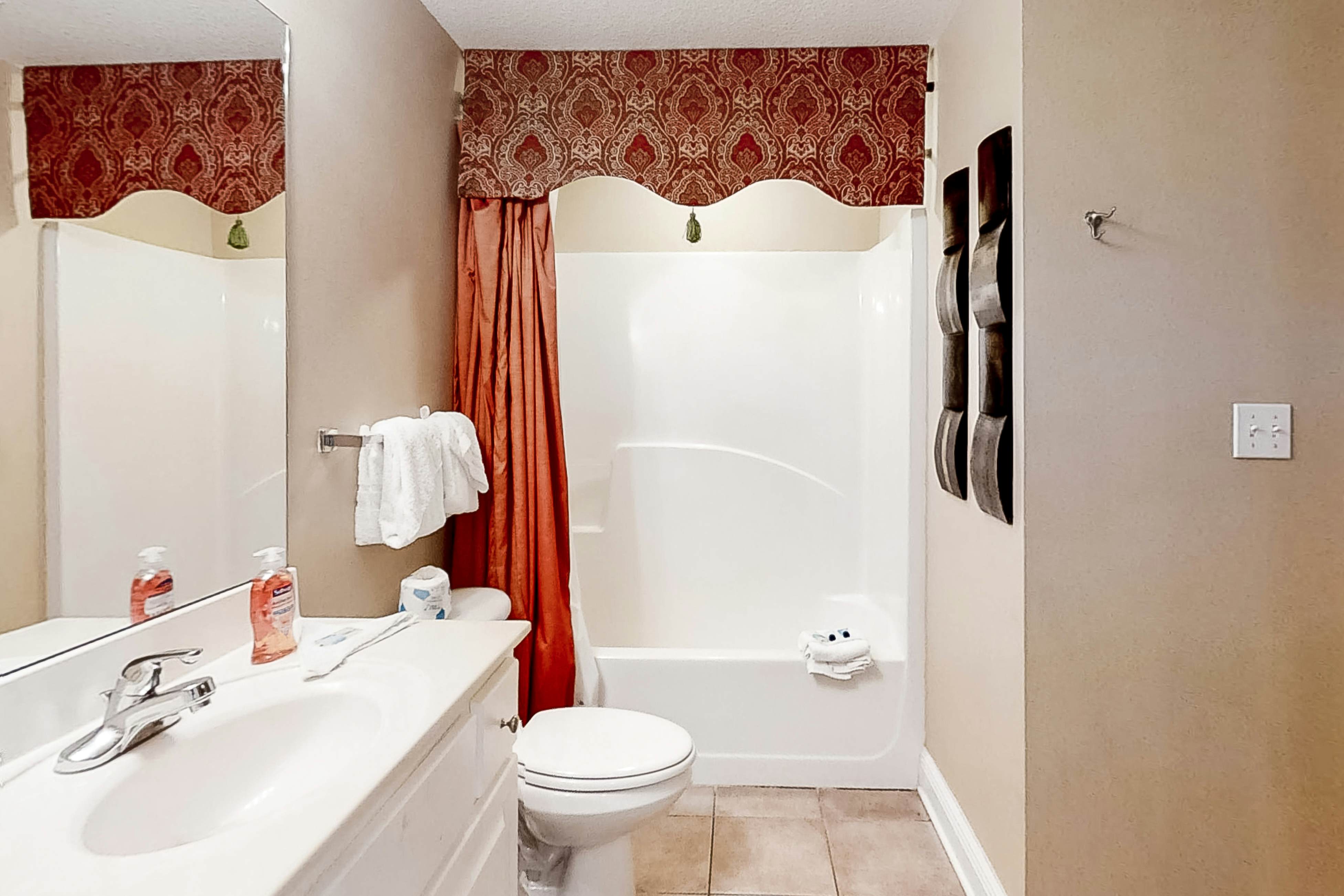 Crystal Shores West 102