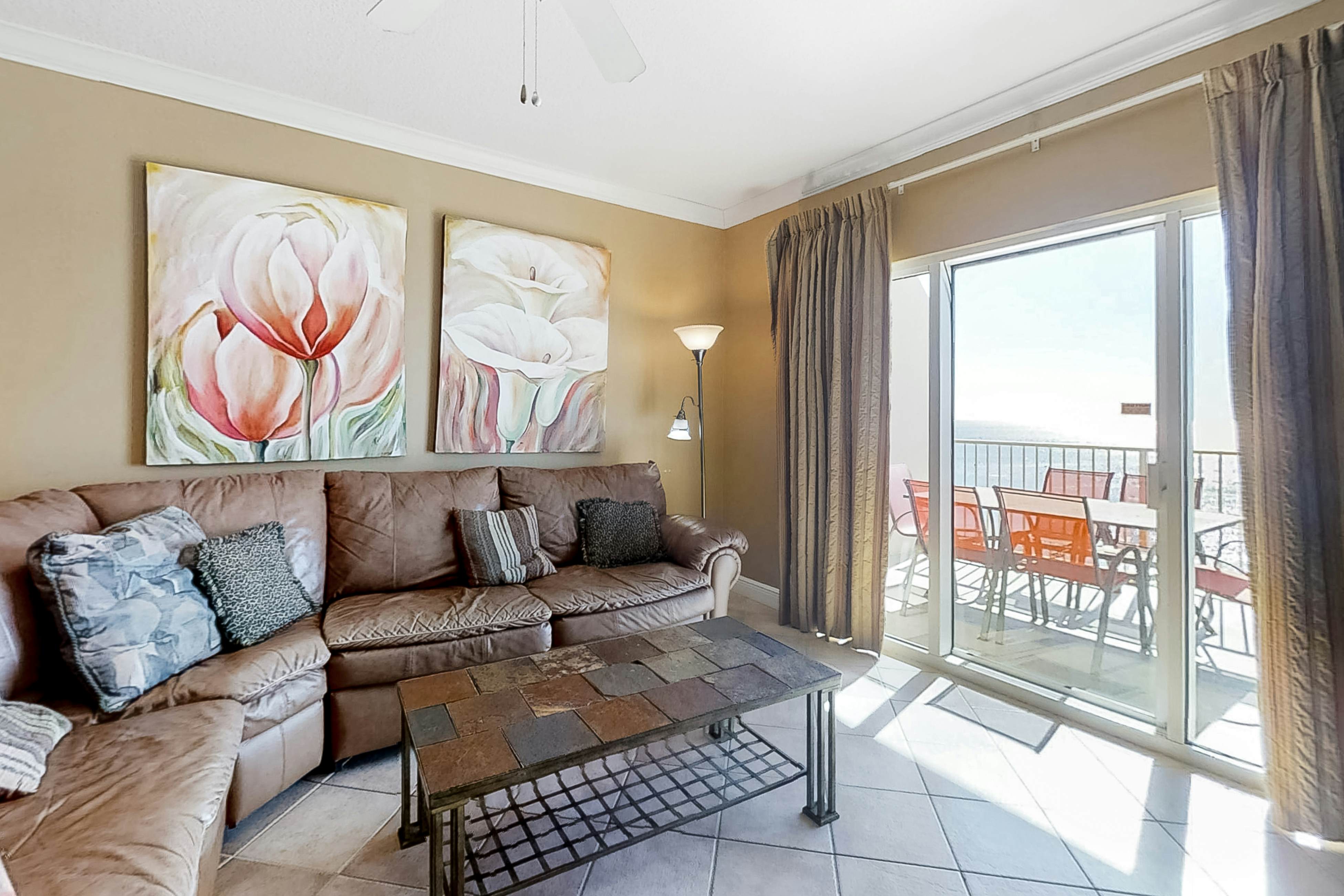 Crystal Shores West 102