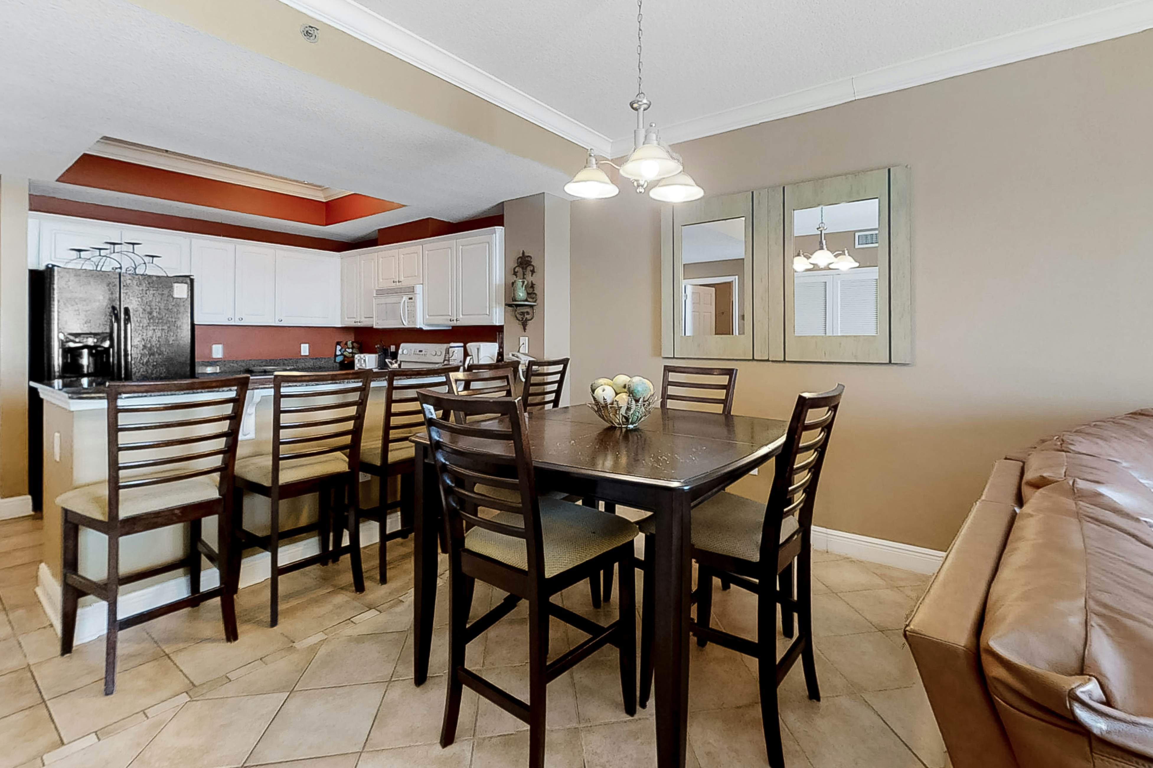 Crystal Shores West 102