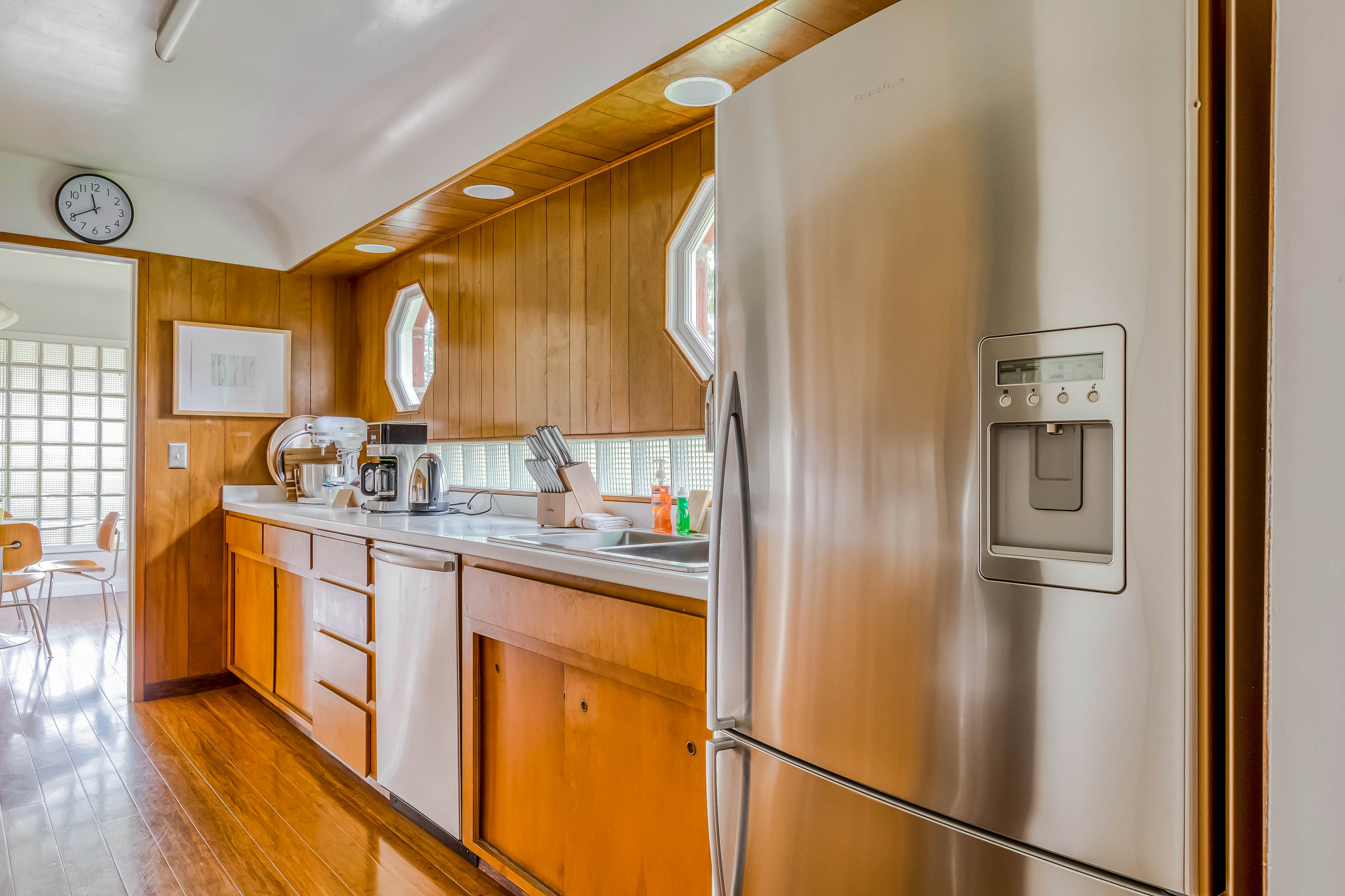 Lake Oswego Mid-Century