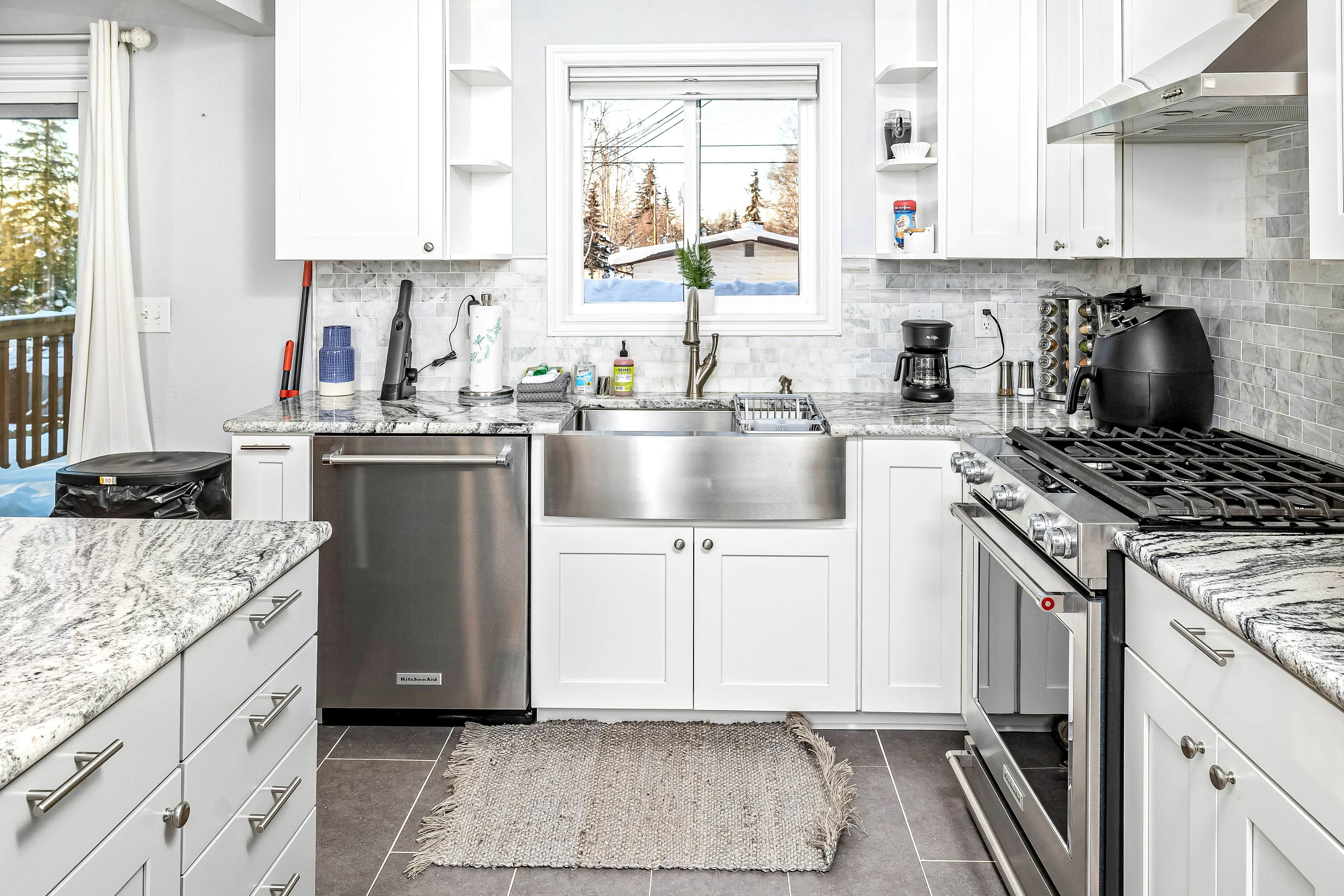 Midtown Anchorage Basecamp Condo B