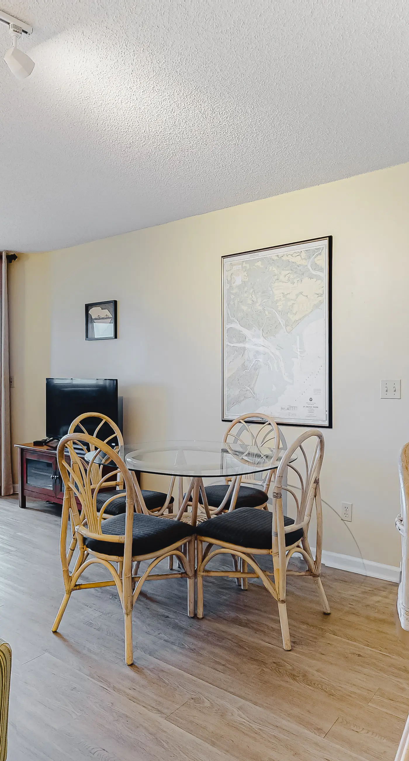 Bay Creek Villa 205 2 BD Edisto Beach, SC Vacation Rental Vacasa