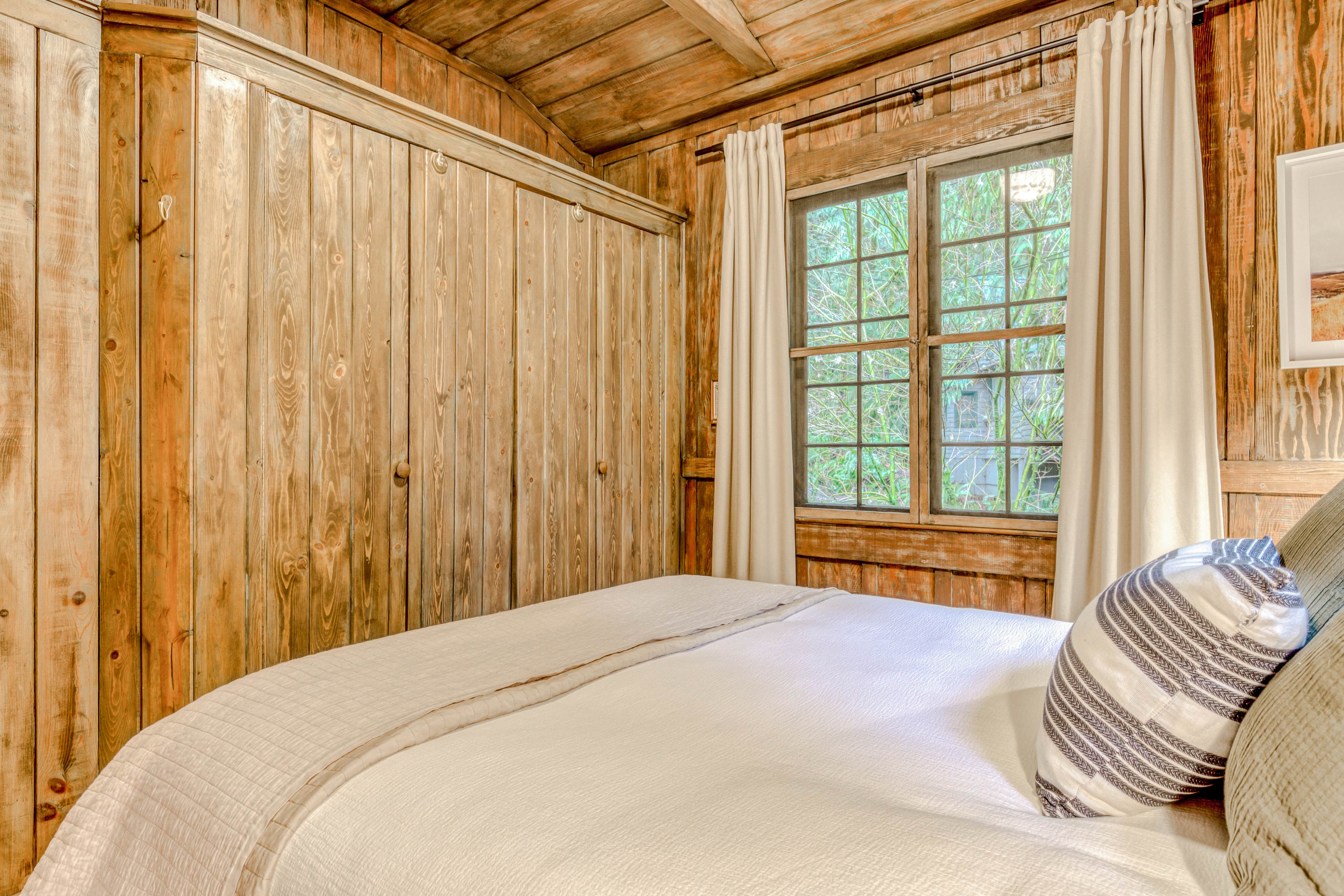 Hygge Cabin On The River