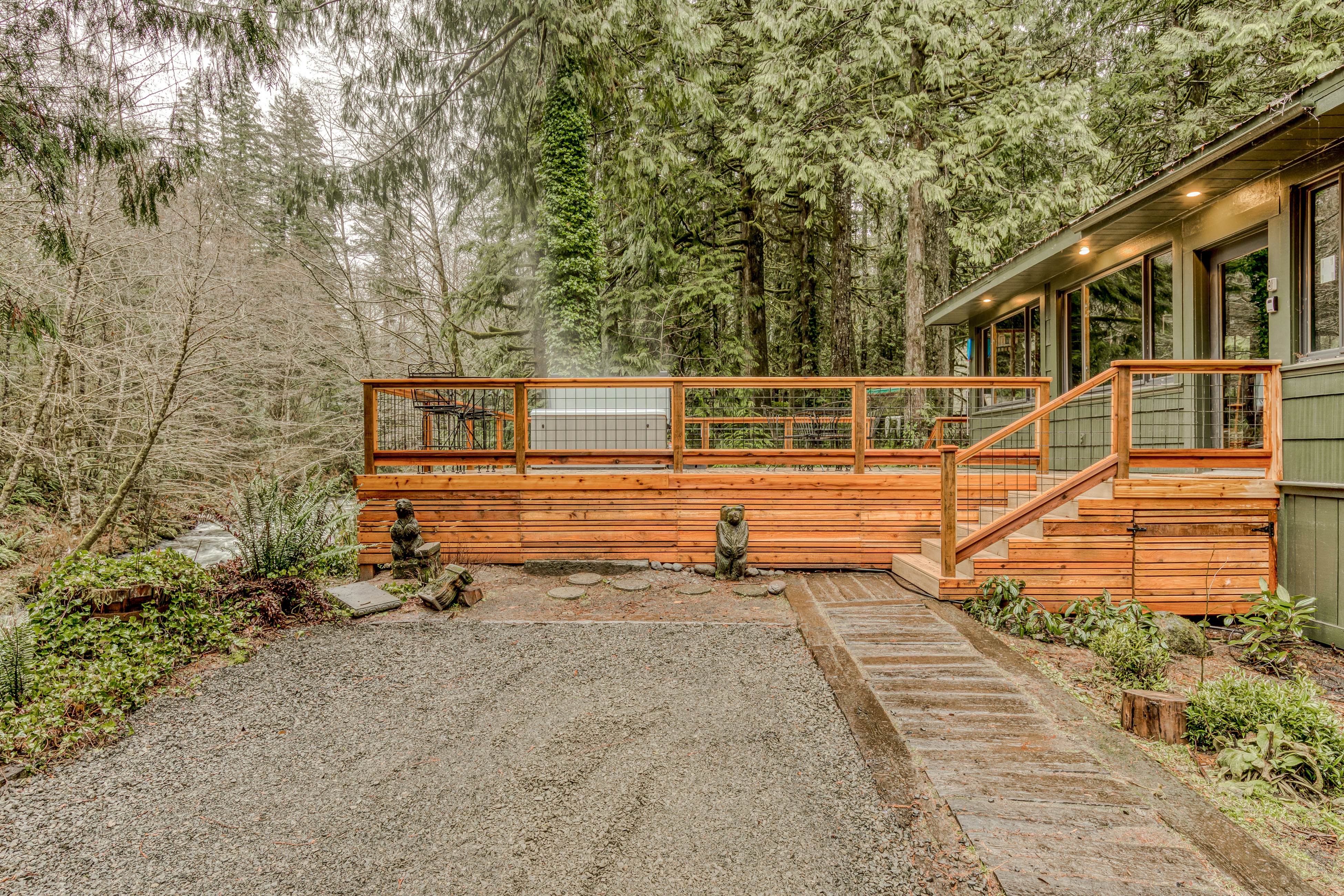 Hygge Cabin On The River