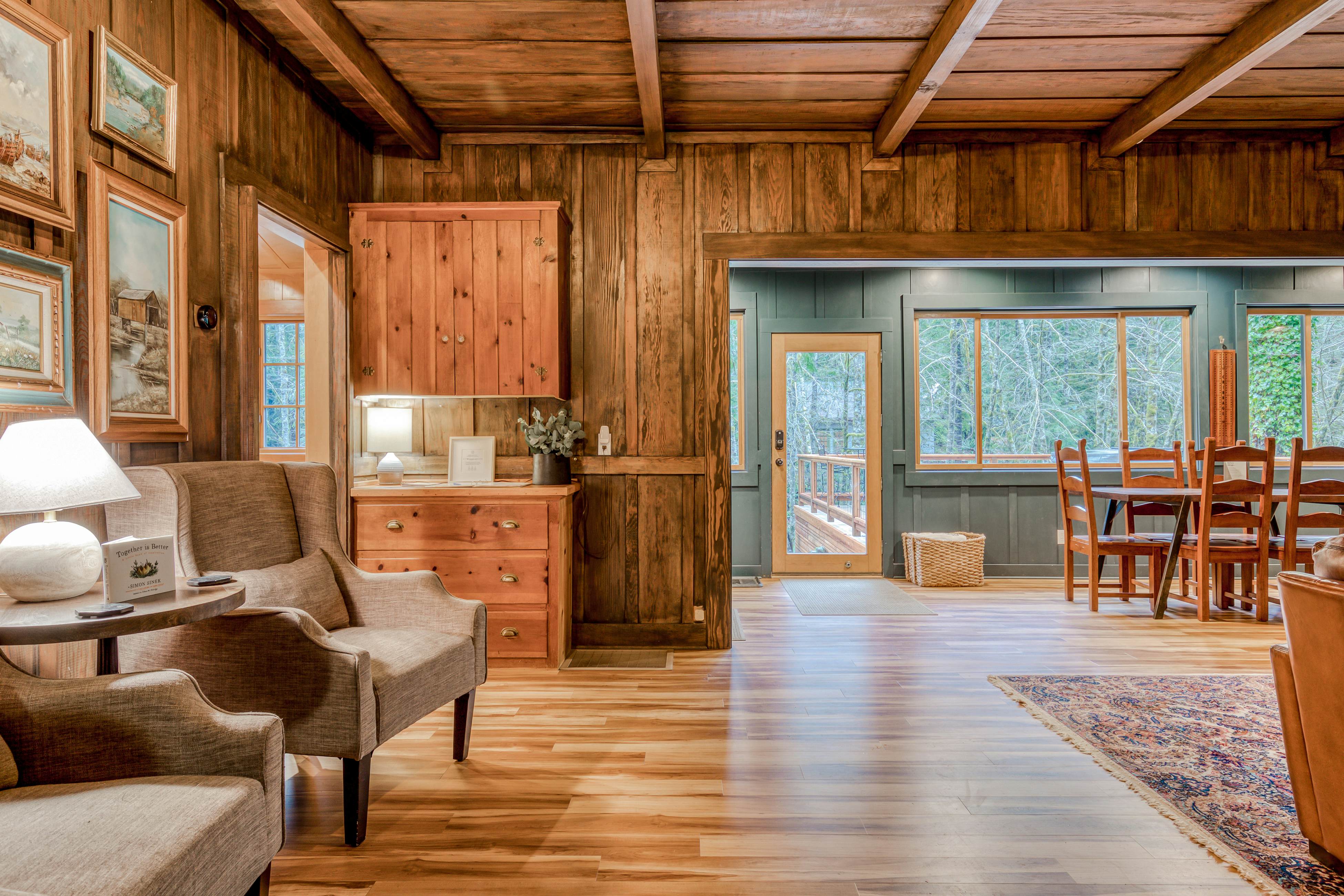 Hygge Cabin On The River