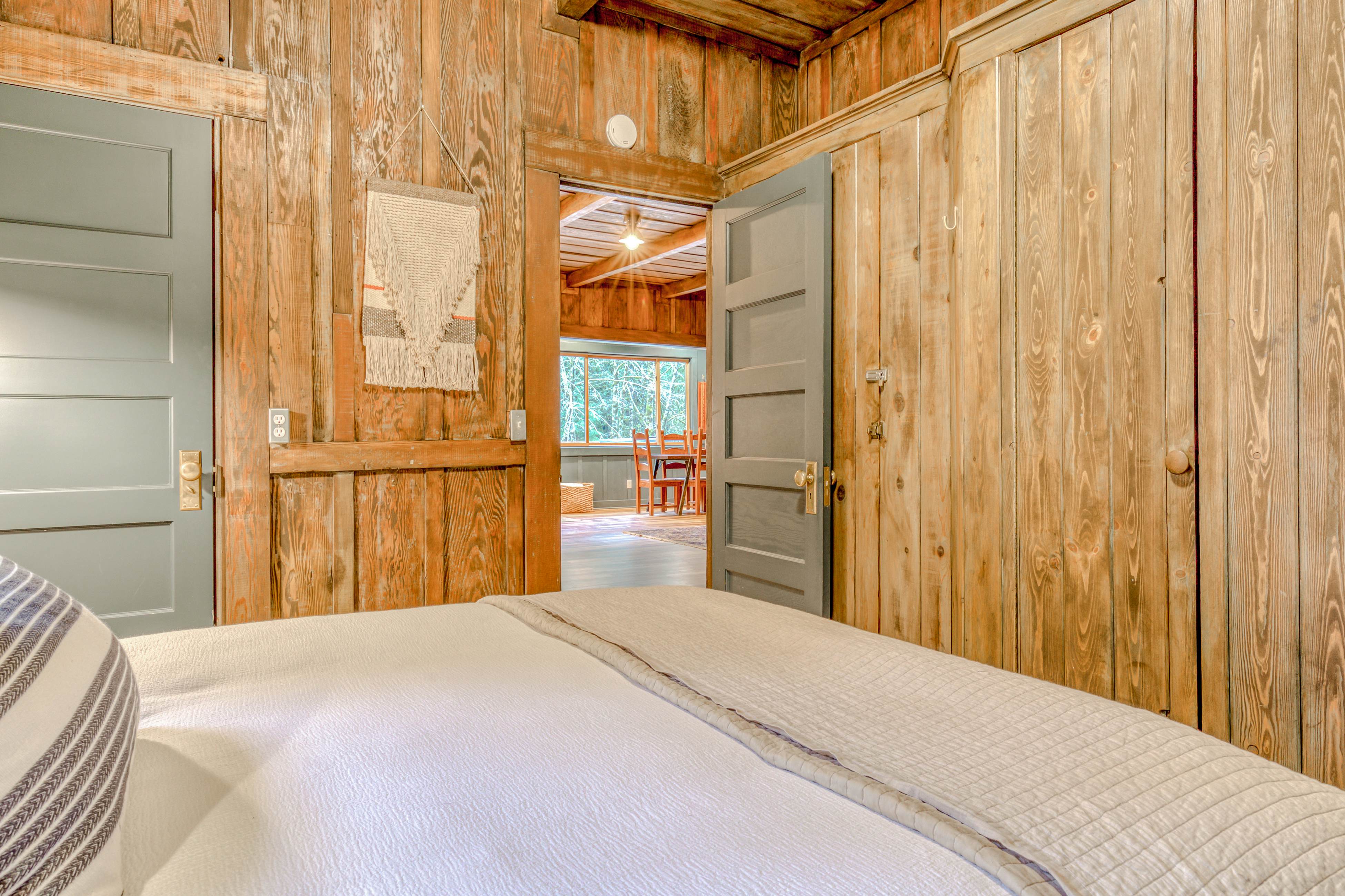 Hygge Cabin On The River