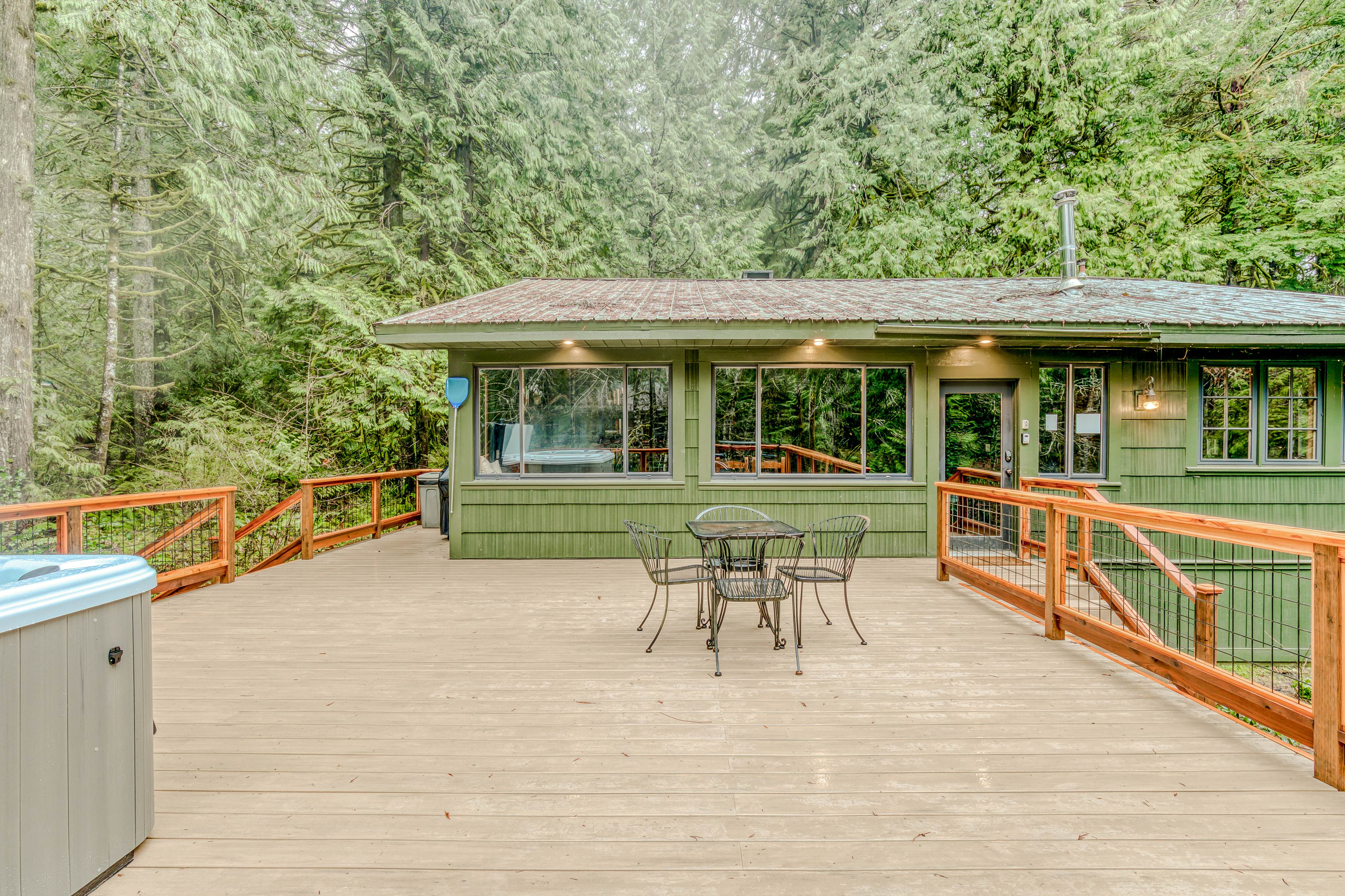 Hygge Cabin On The River