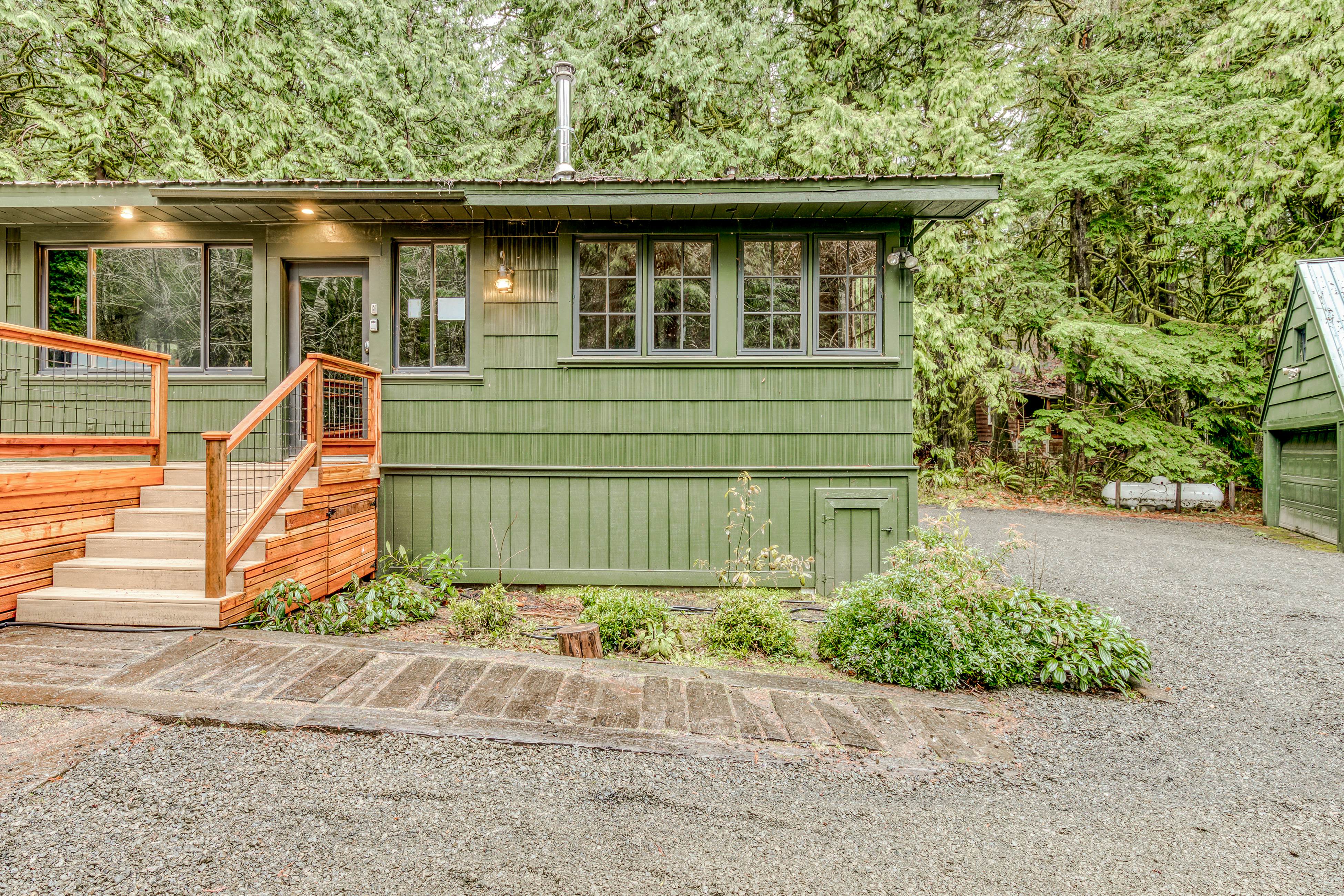 Hygge Cabin On The River