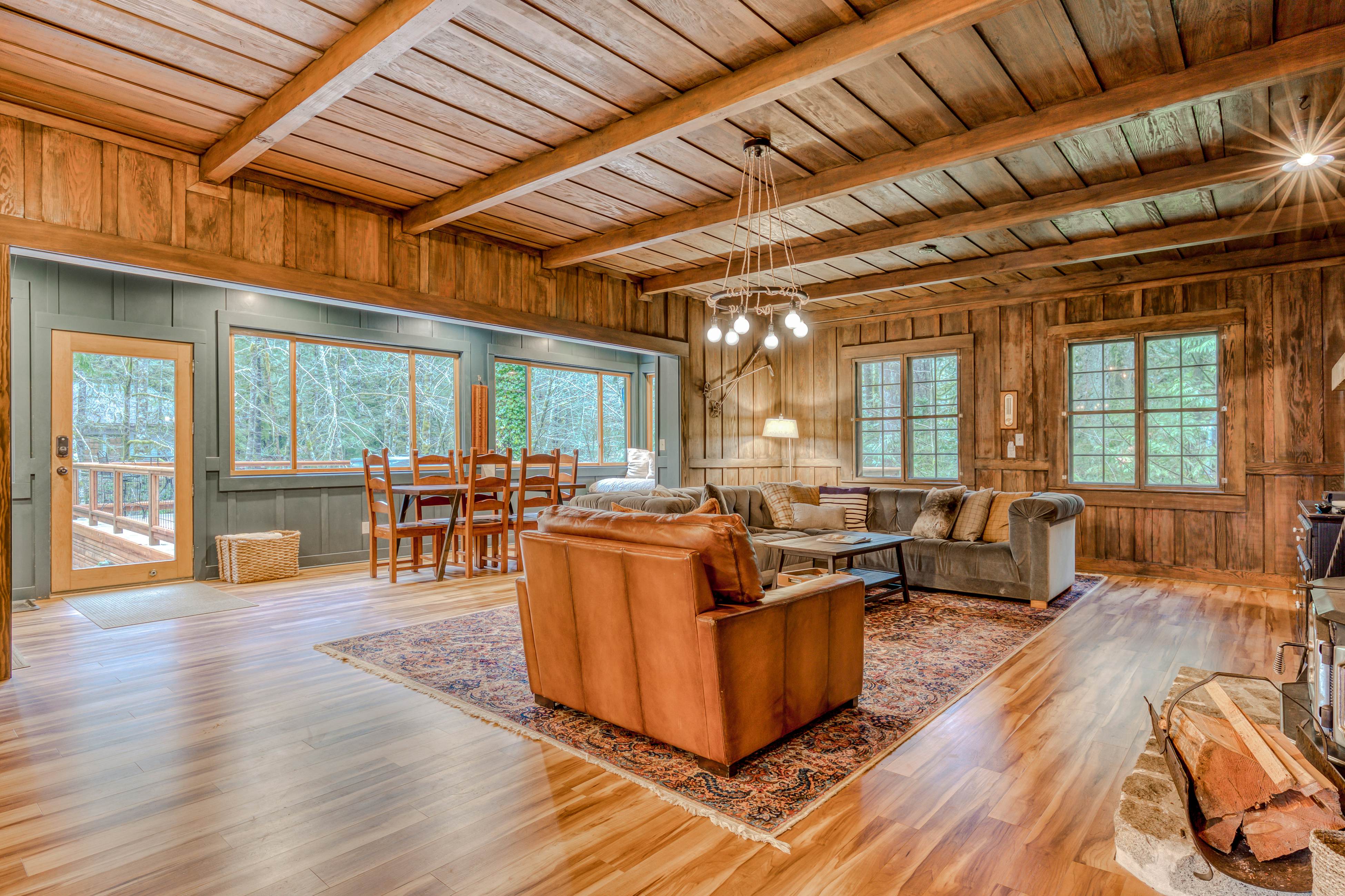 Hygge Cabin On The River