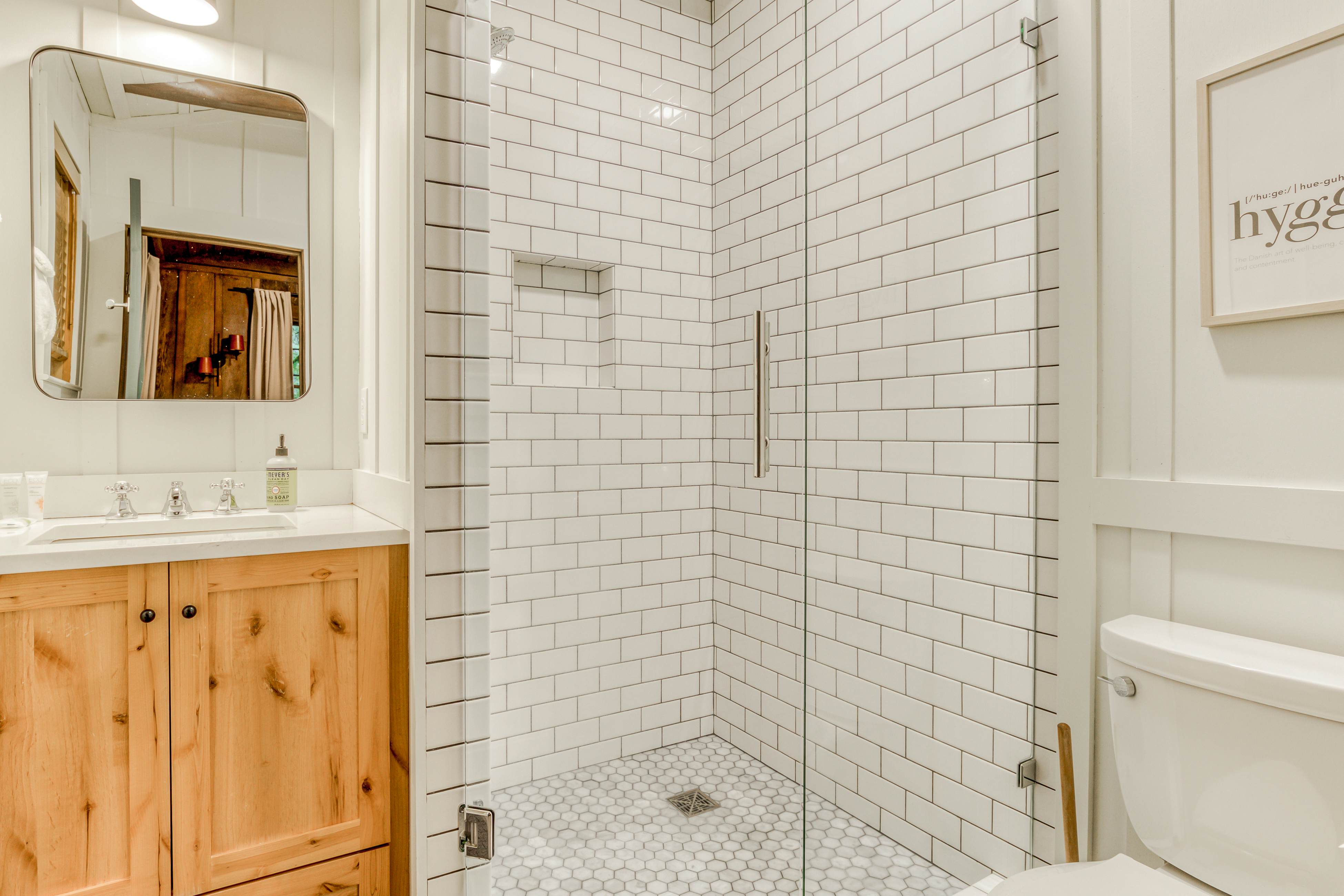 Hygge Cabin On The River