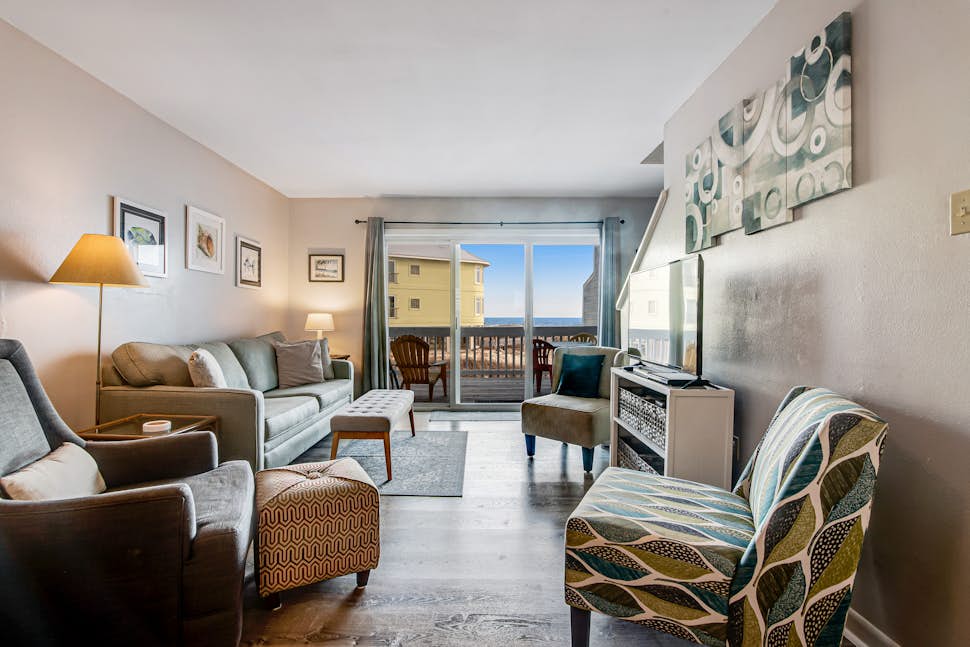 Fort Townhomes E7 2 BD Fort AL Vacation Rental Vacasa