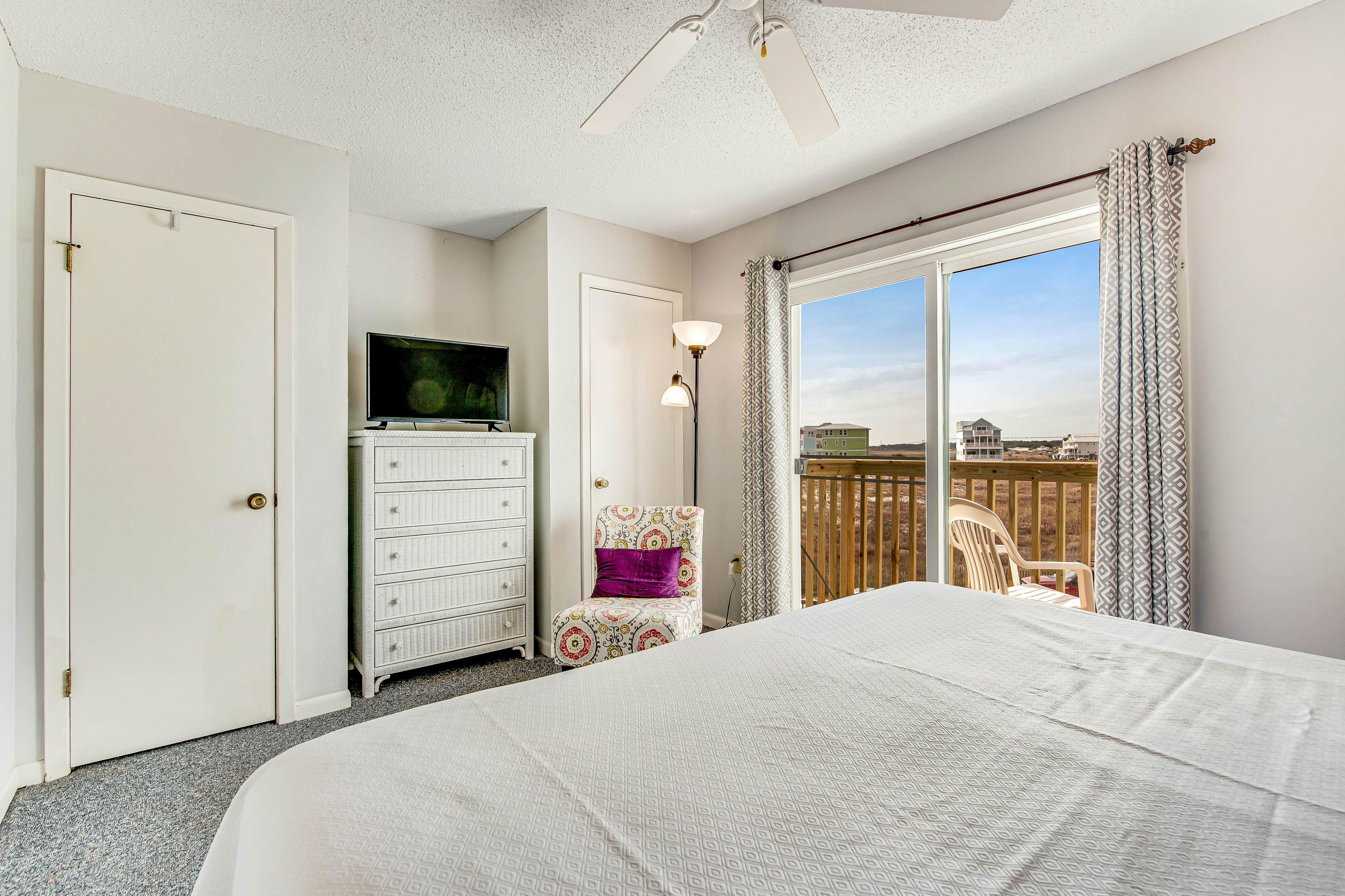 Fort Townhomes E7 2 BD Fort AL Vacation Rental Vacasa