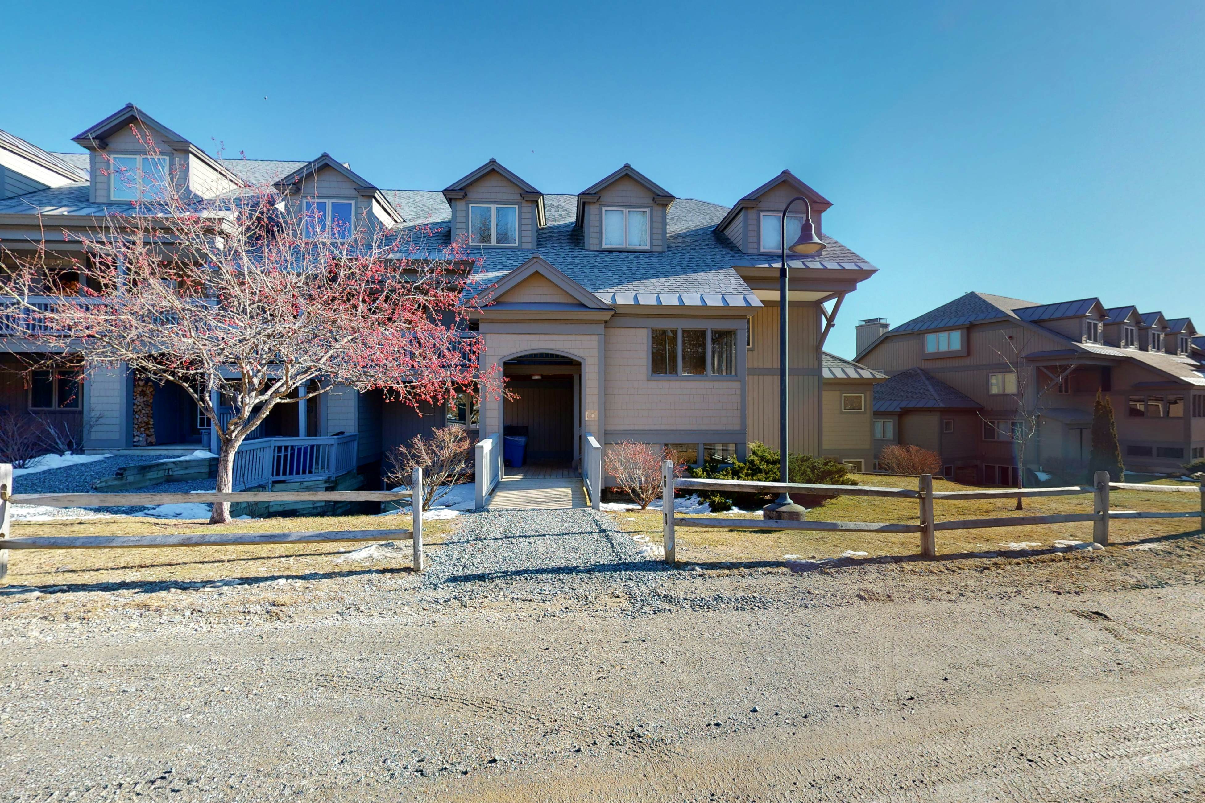 Okemo Condo - Solitude Village N104