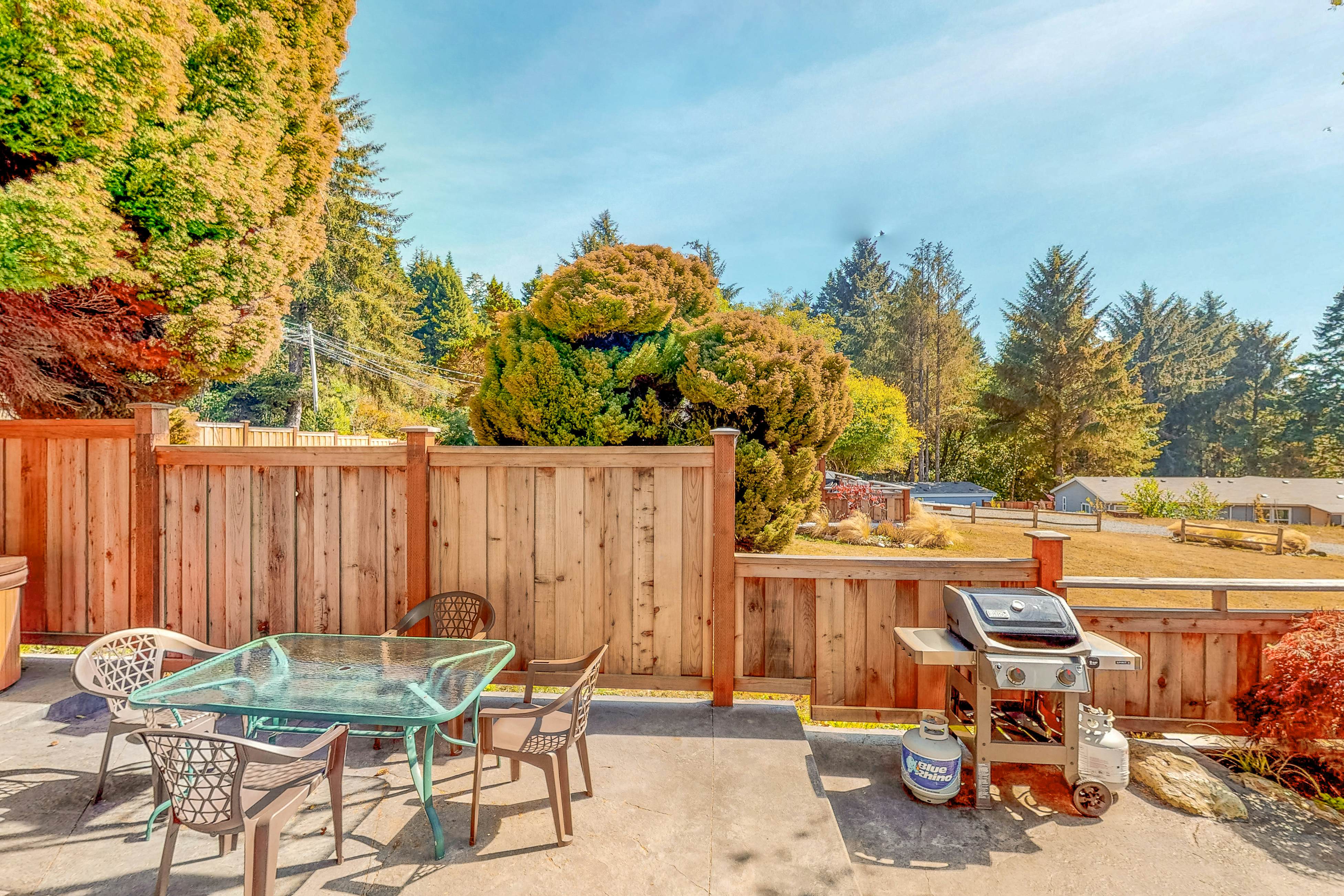 Alder Cottage 1 BD Trinidad, CA Vacation Rental Vacasa