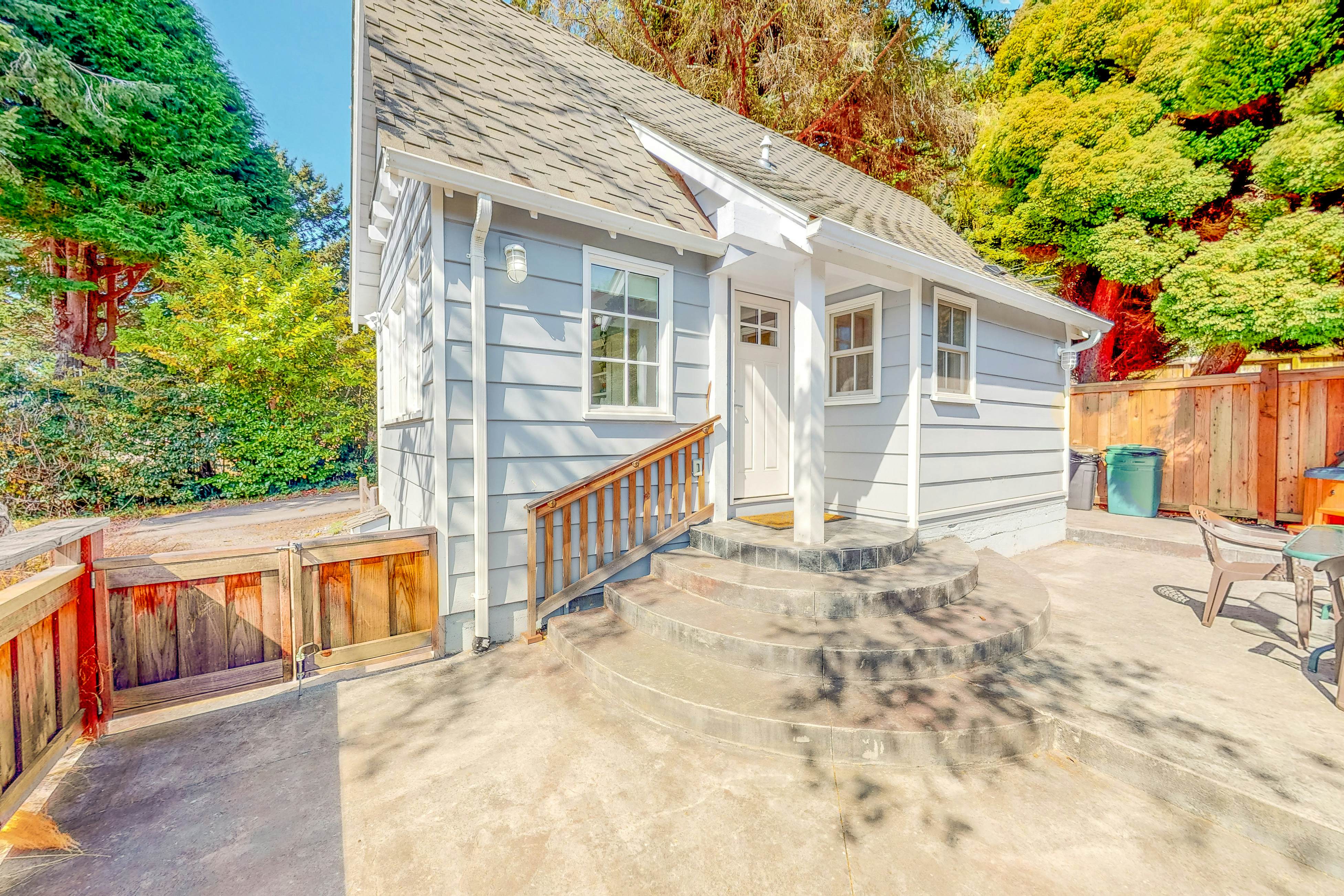 Alder Cottage 1 BD Trinidad, CA Vacation Rental Vacasa