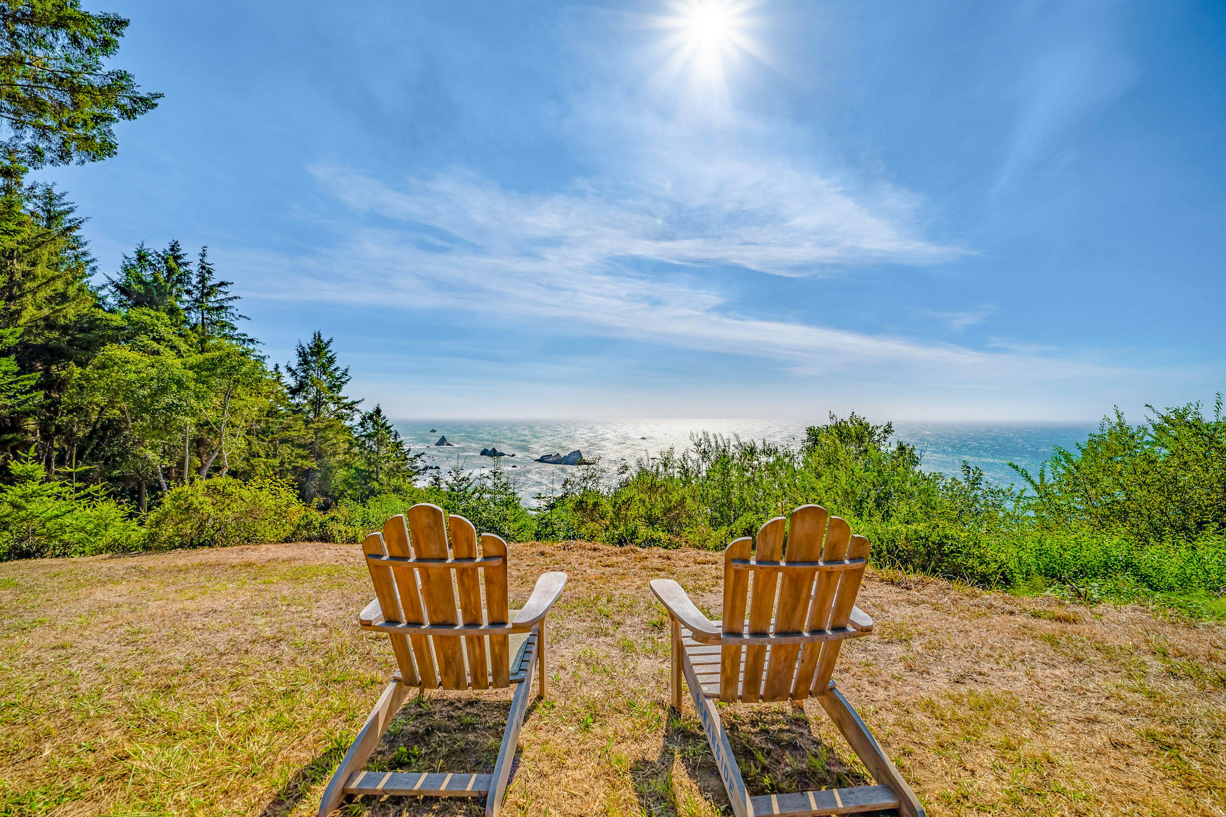 Alder Cottage 1 BD Trinidad, CA Vacation Rental Vacasa