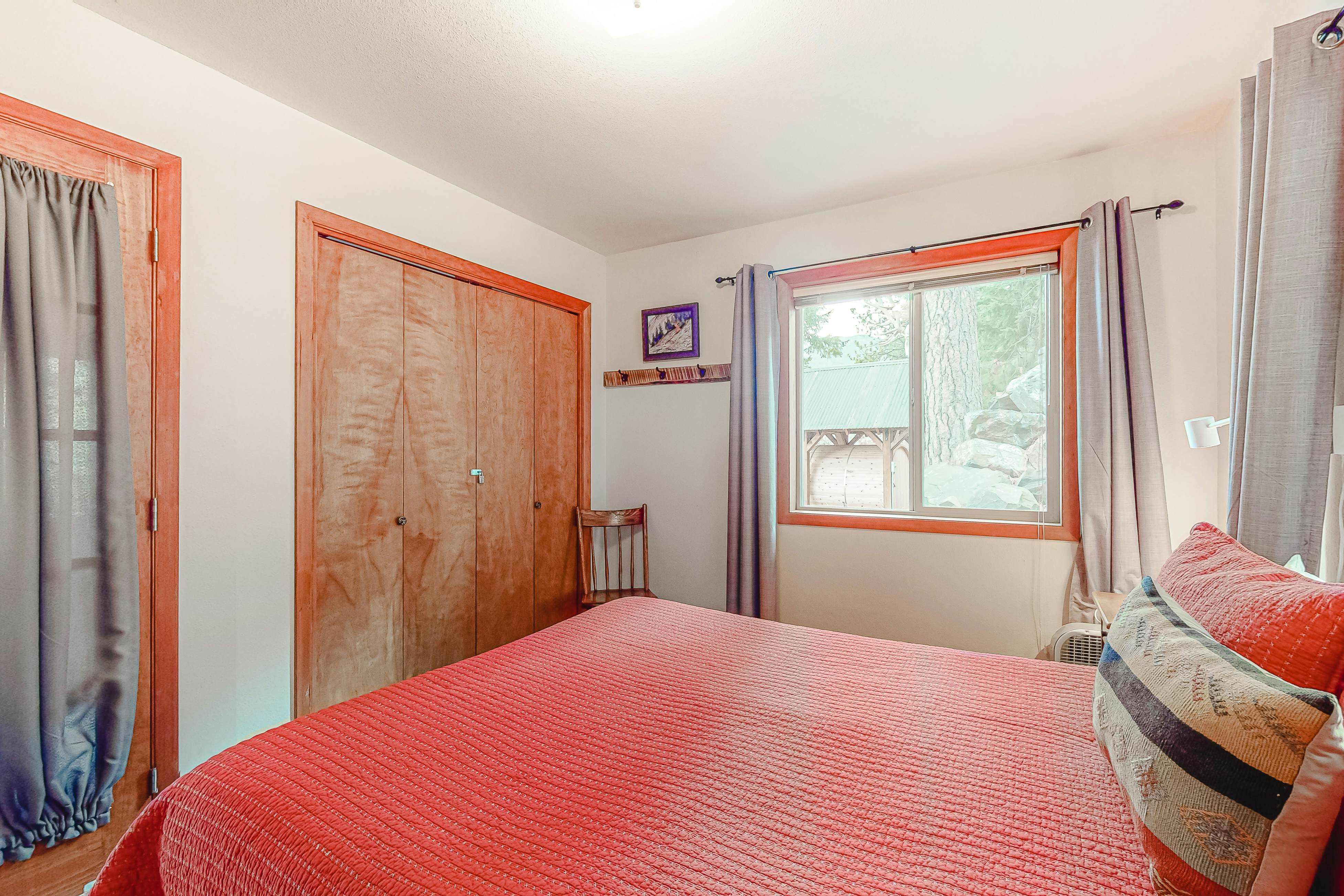 Ottertail Cabin 2 BD Joseph, OR Vacation Rental Vacasa