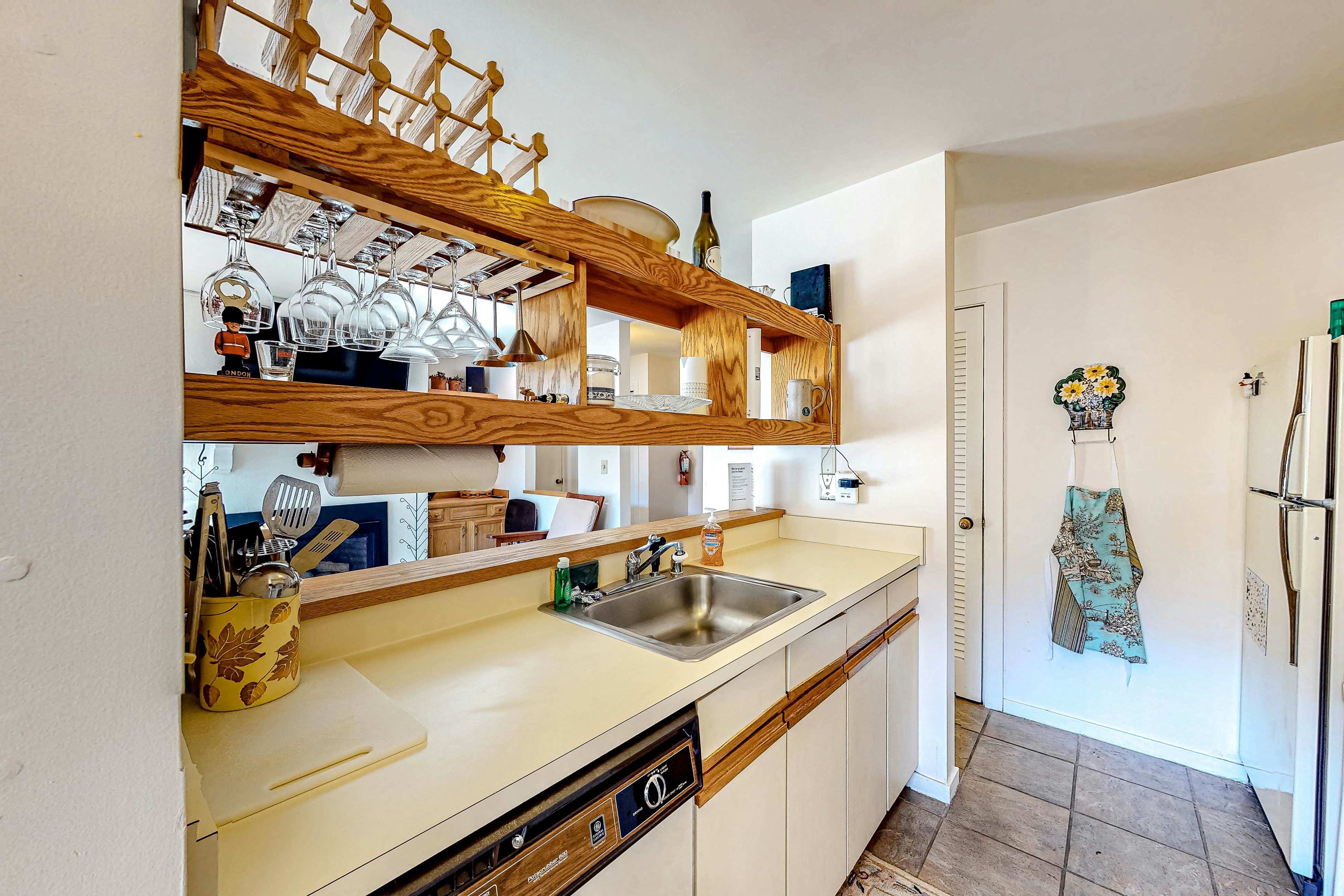 Glades 13 2 BD Warren, VT Vacation Rental Vacasa