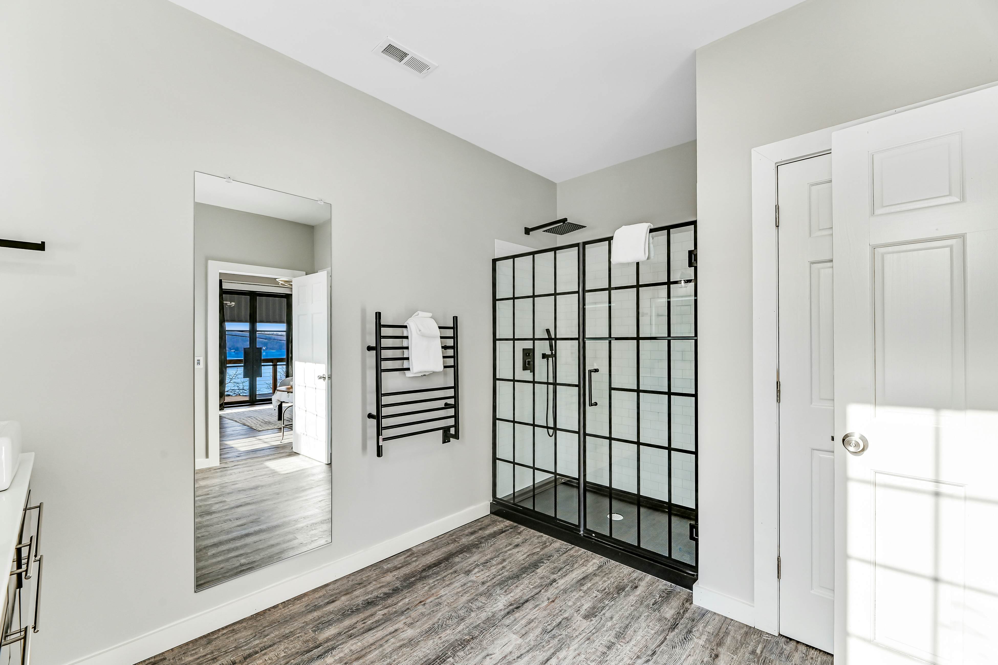 The Factory at Sable Estate 5 BD Hammondsport, NY Vacation Rental