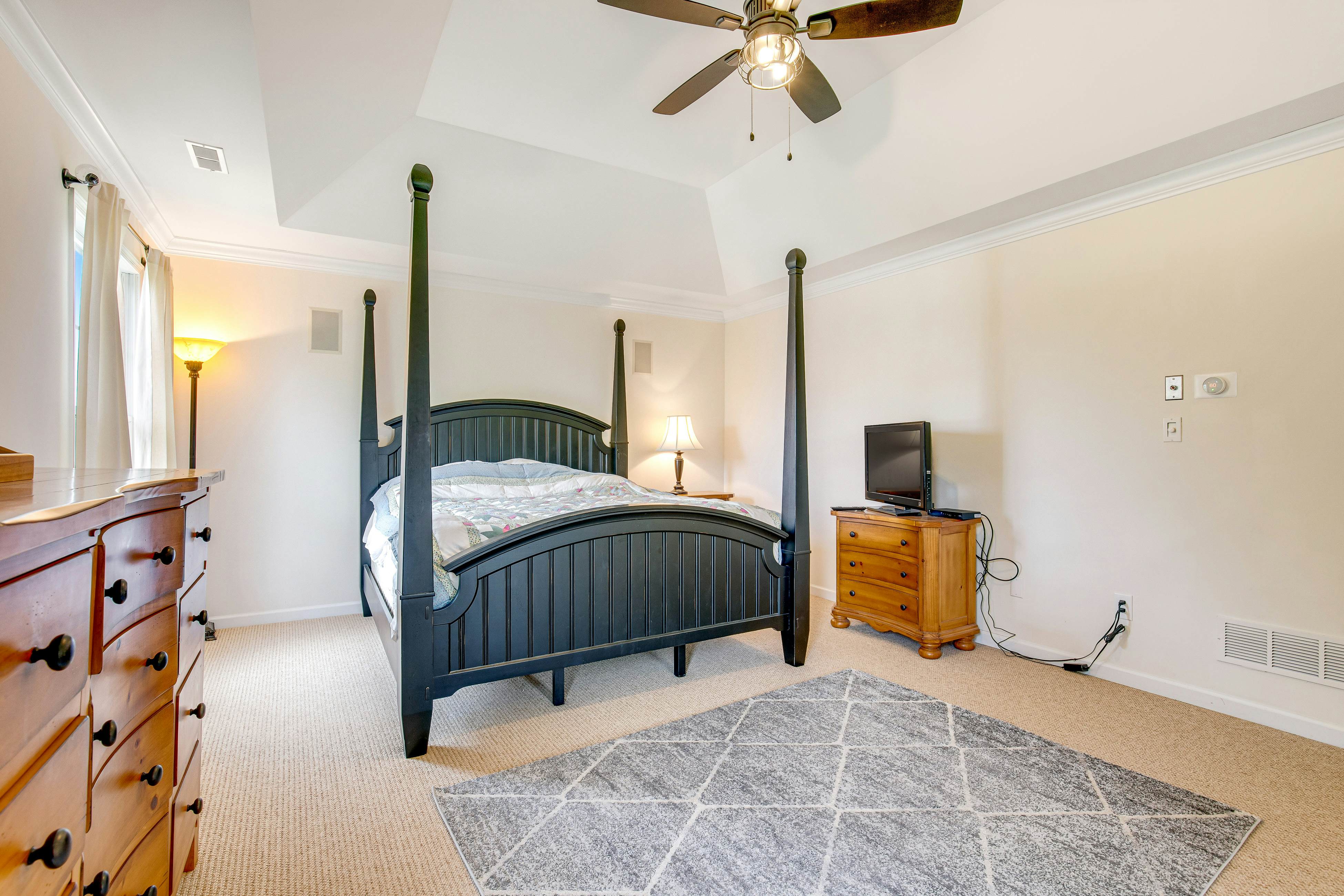 Bethany Lakes - 31292 May Dr