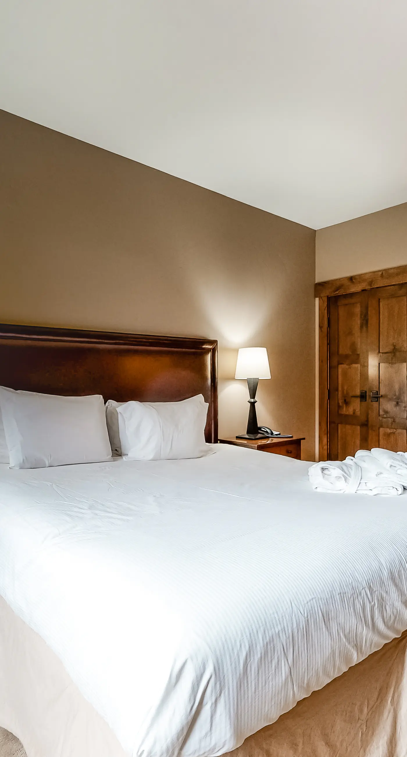 Trailhead Lodge 2105