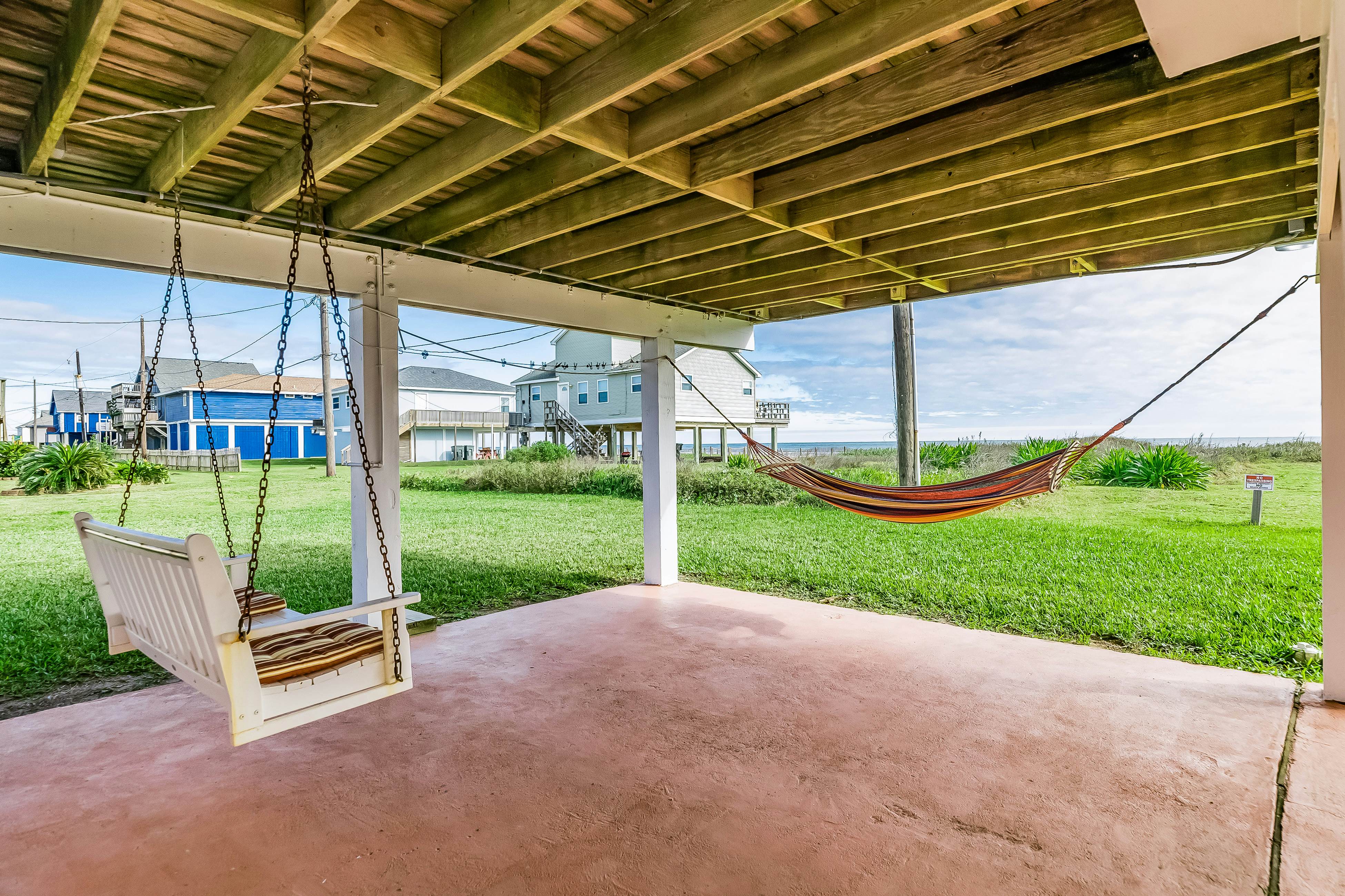 Endless Summer at Bermuda Beach