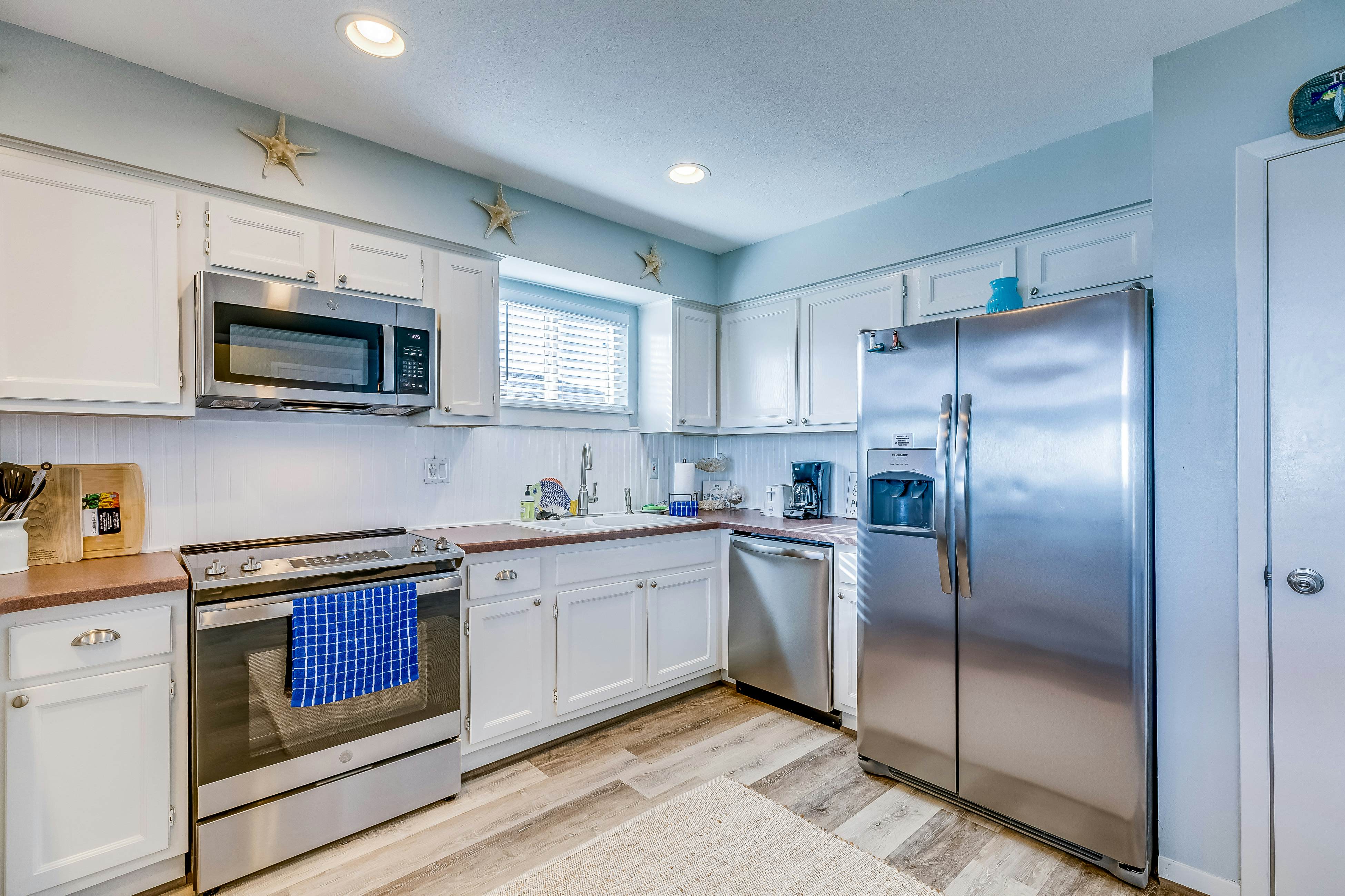 Endless Summer at Bermuda Beach