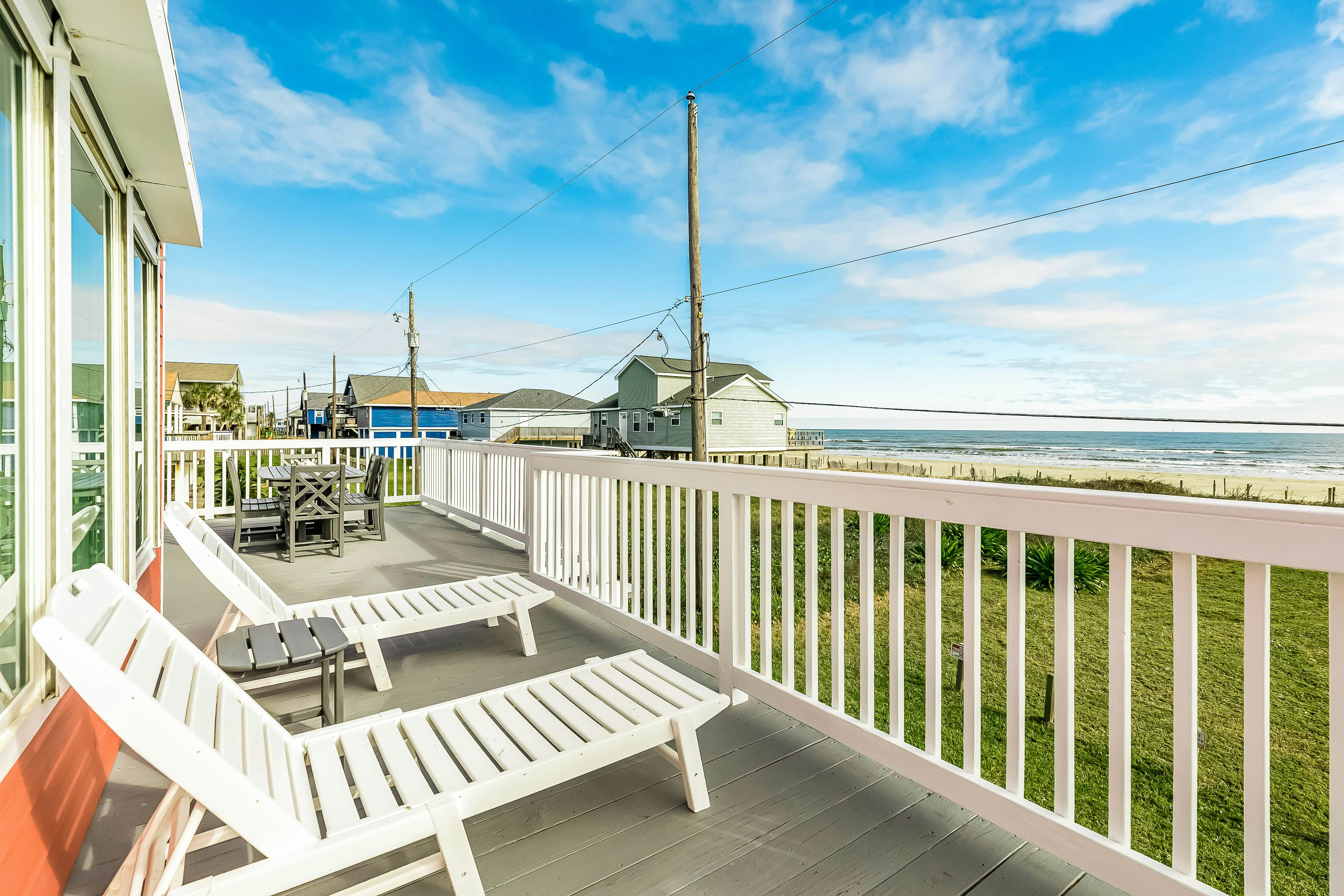 Endless Summer at Bermuda Beach