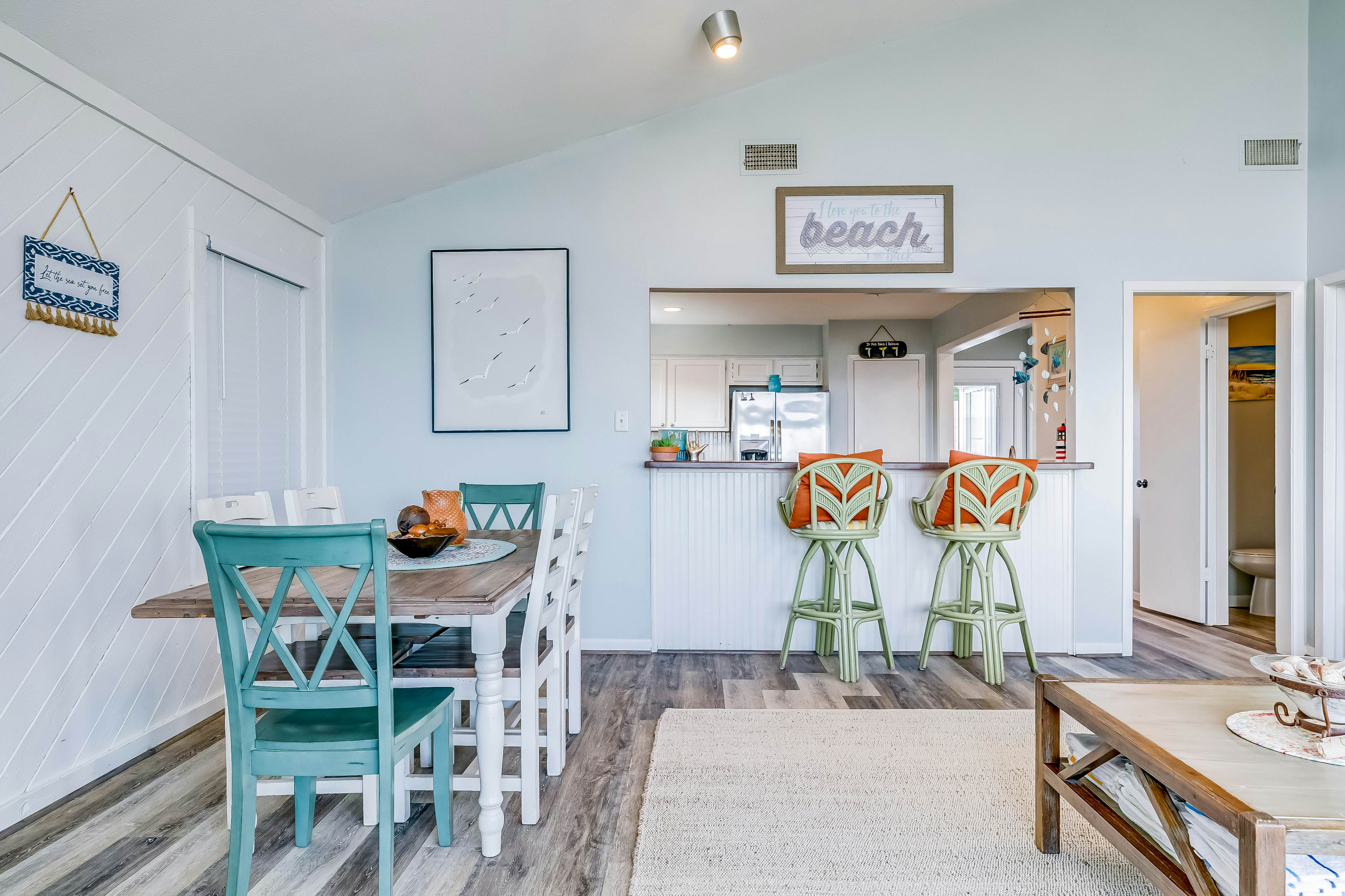 Endless Summer at Bermuda Beach