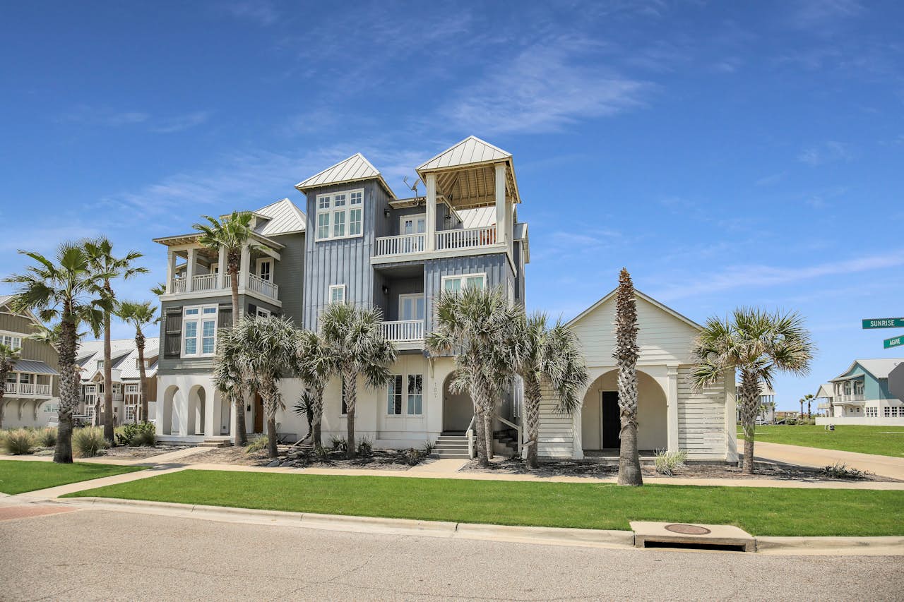 LUXE Palmilla Home 4 BD Port Aransas, TX Vacation Rental Vacasa