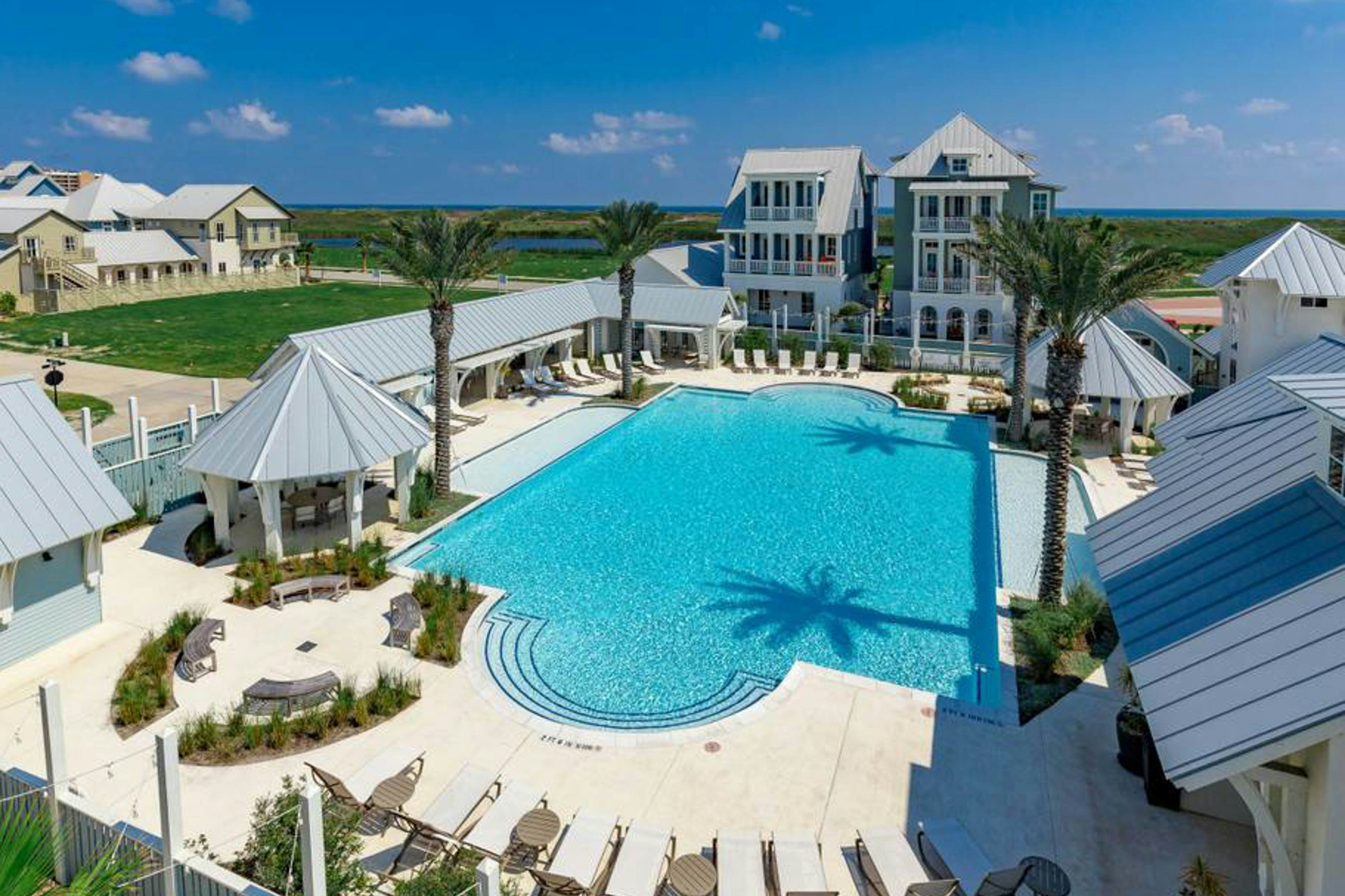 Parrots Cove at Palmilla Beach