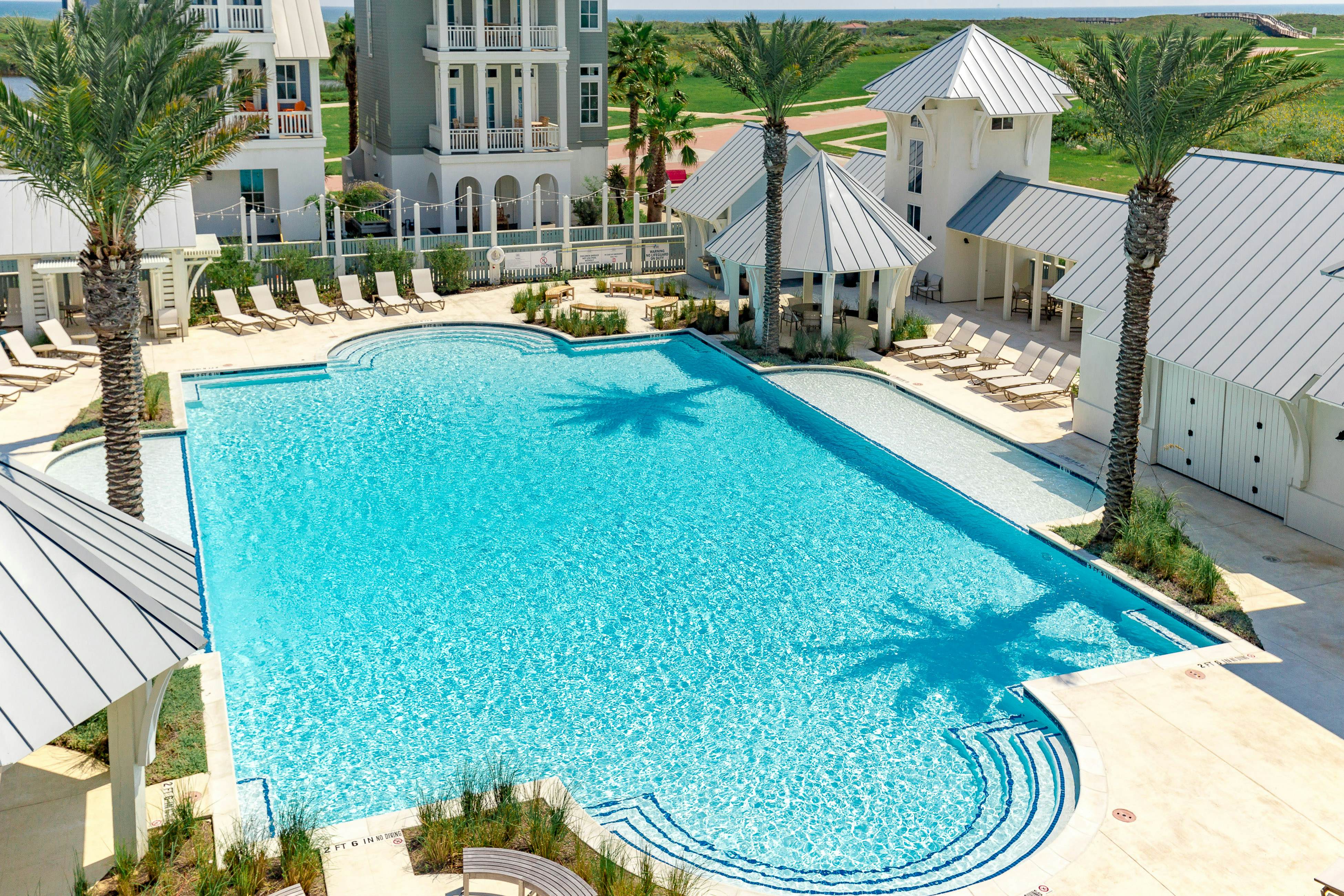 Parrots Cove at Palmilla Beach