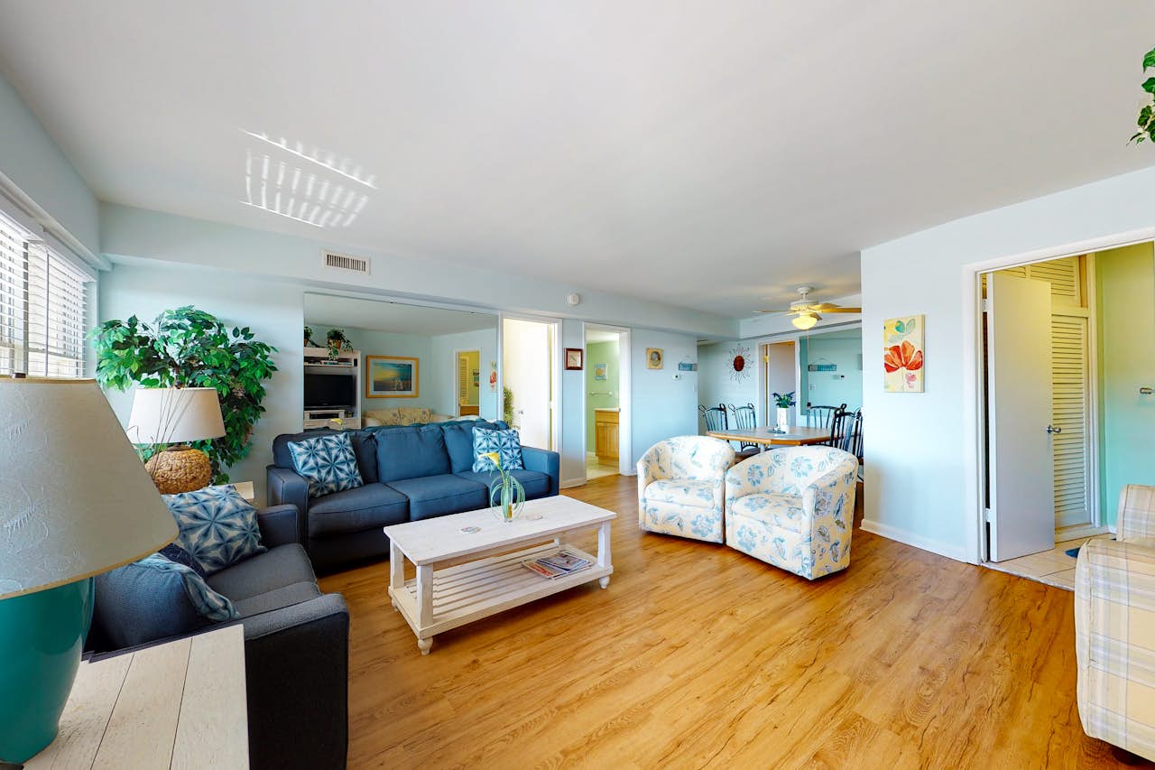 Fountainhead 1B 73 2 BD Ocean City, MD Vacation Rental Vacasa