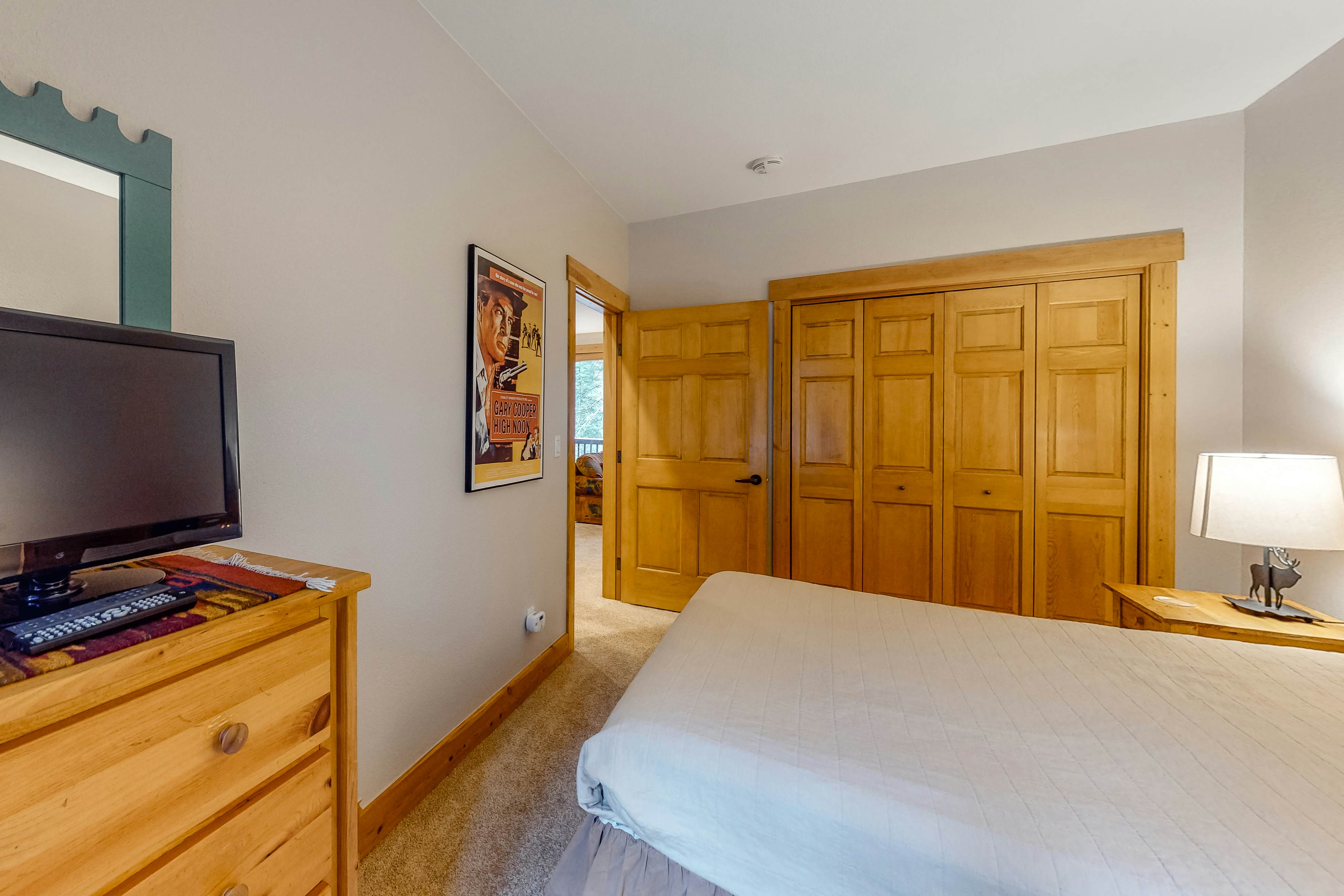 Trappers Crossing 8763