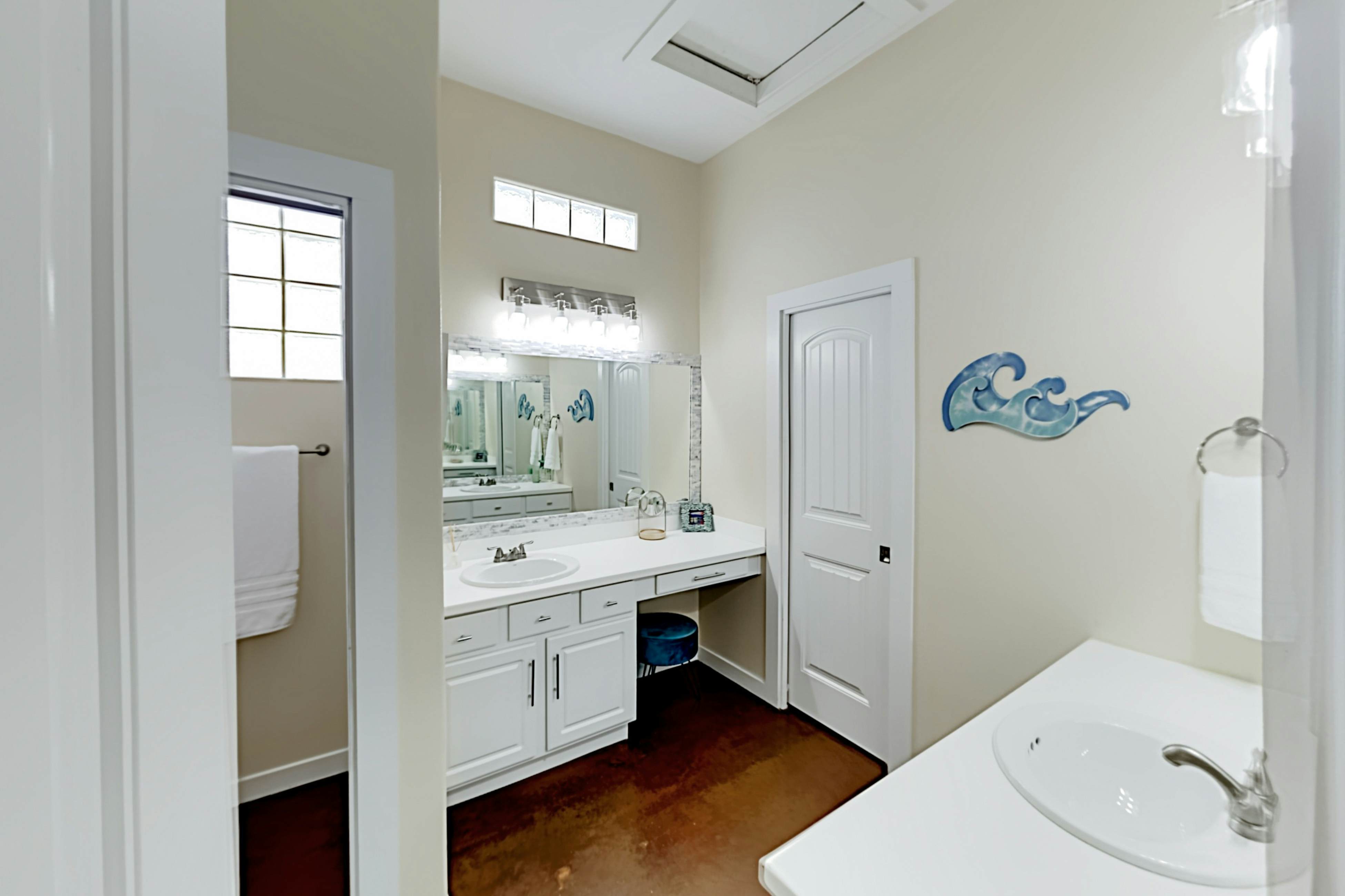 Mermaid Cove at Pirate's Bay unit 209 3 BD Port Aransas, TX Vacation
