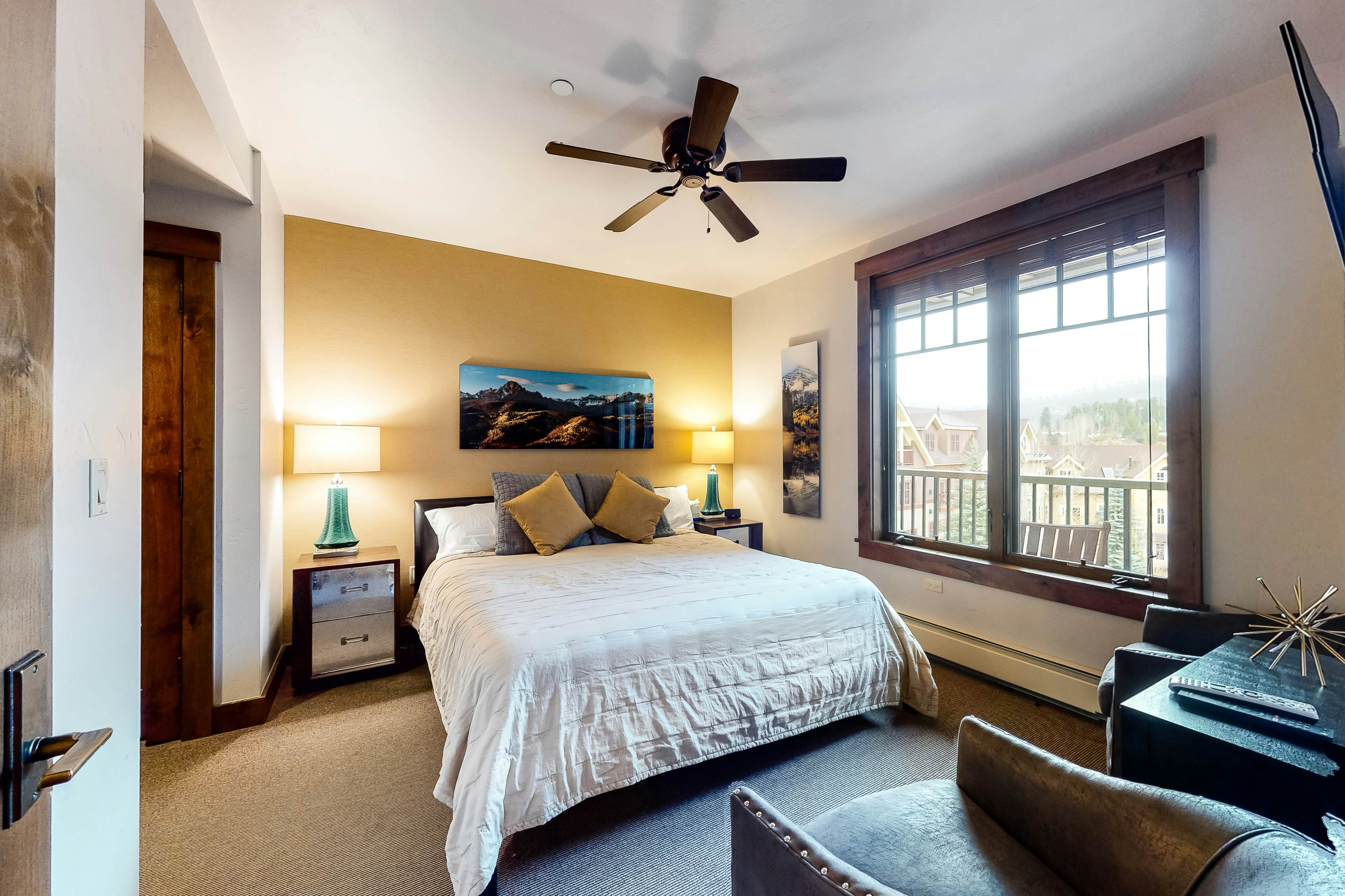 Water House On Main Street #6409