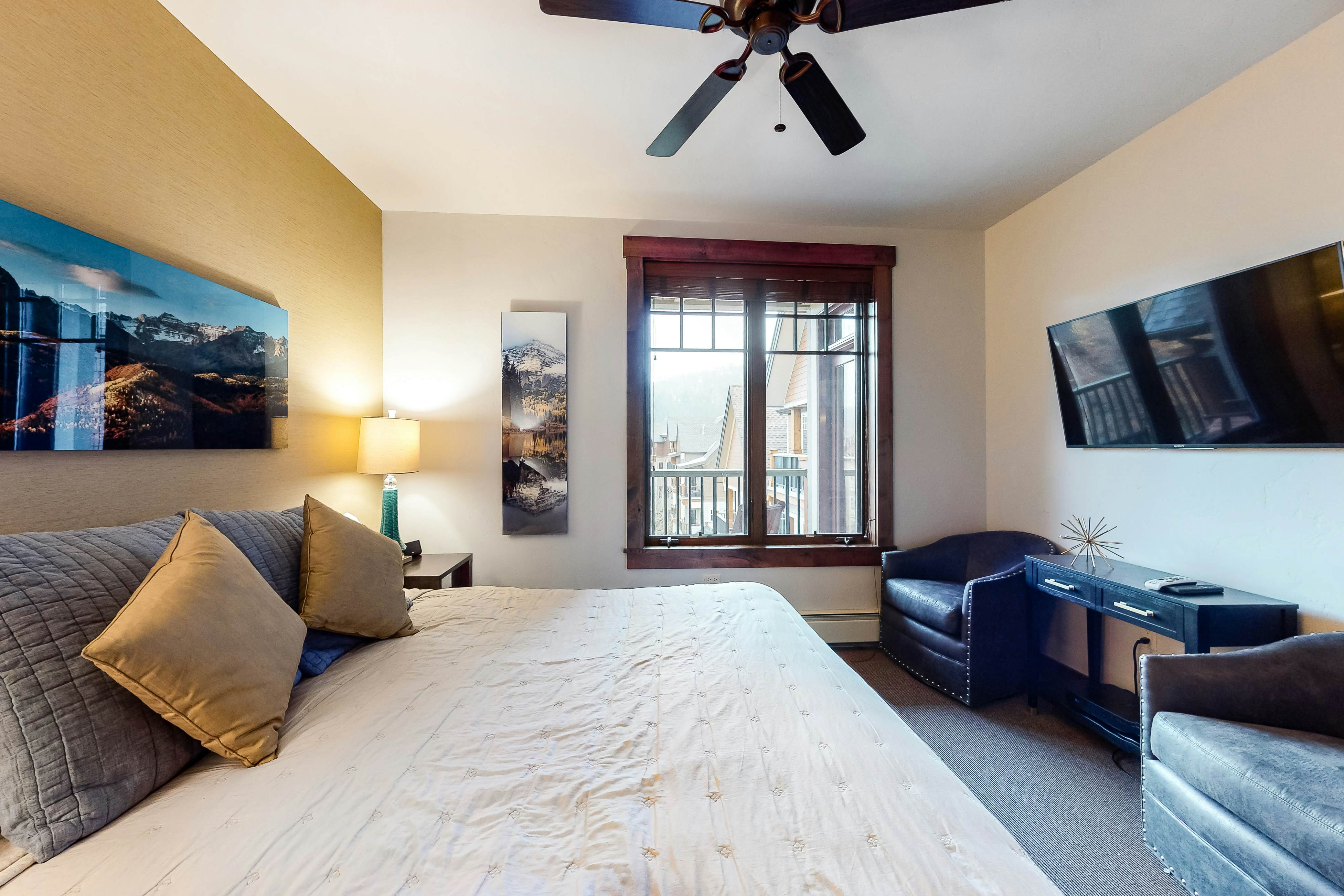 Water House On Main Street #6409