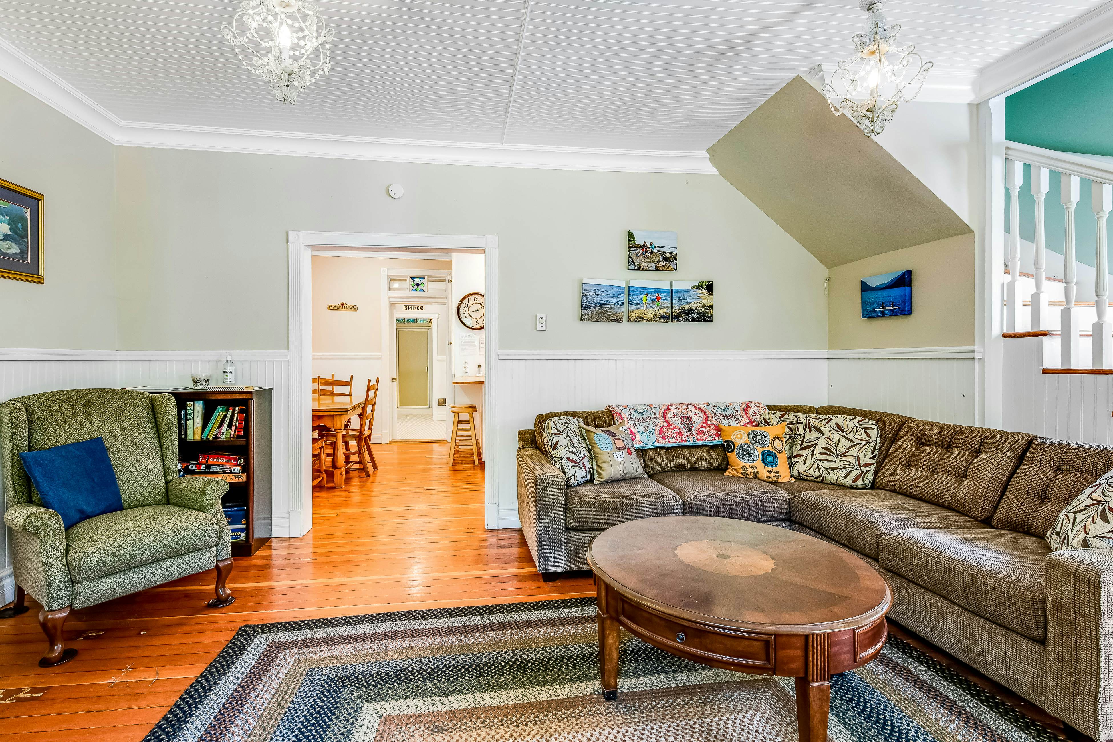 Peaceful Whispering Creek Farmhouse in Sequim