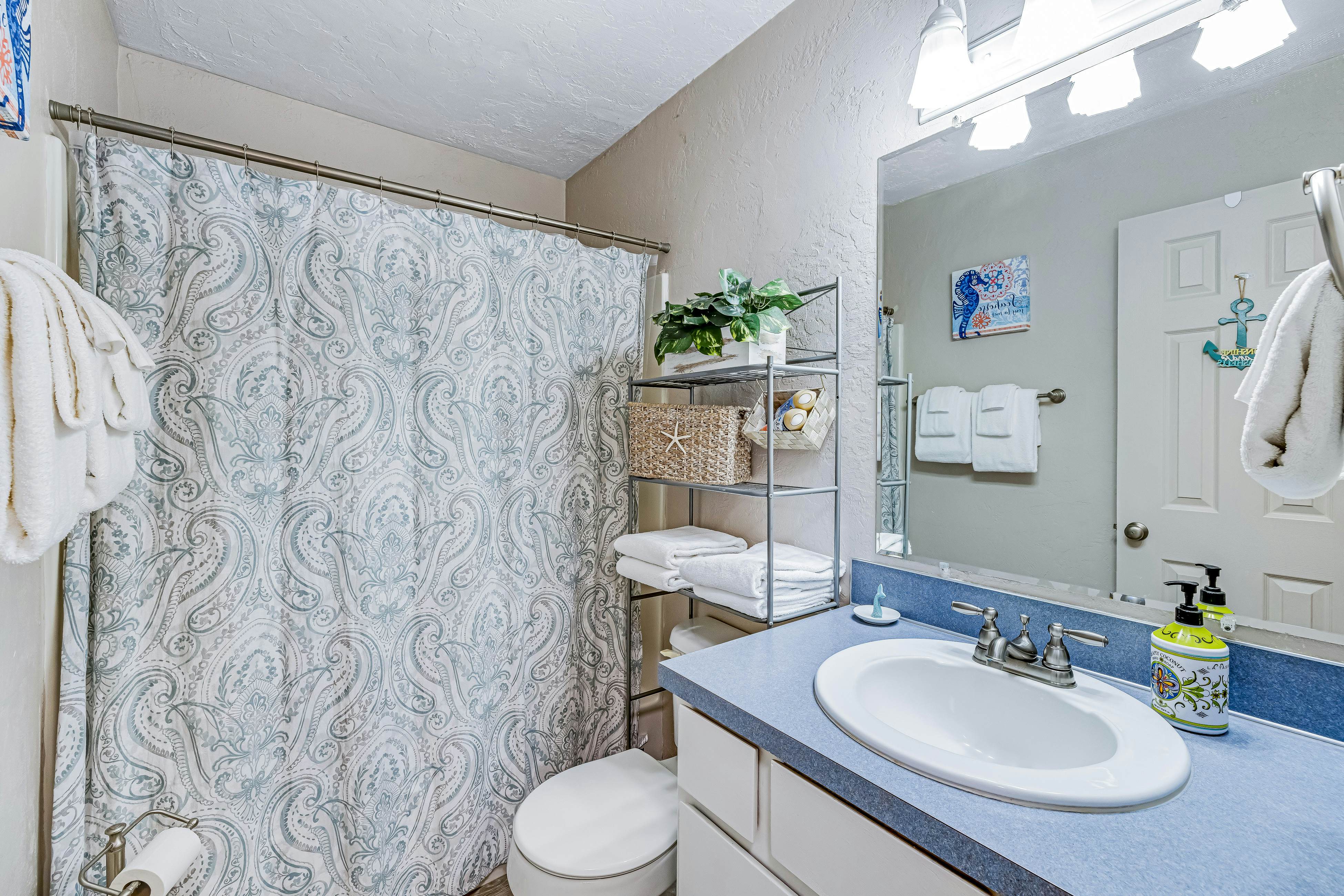 NYE Beach Haven Studio