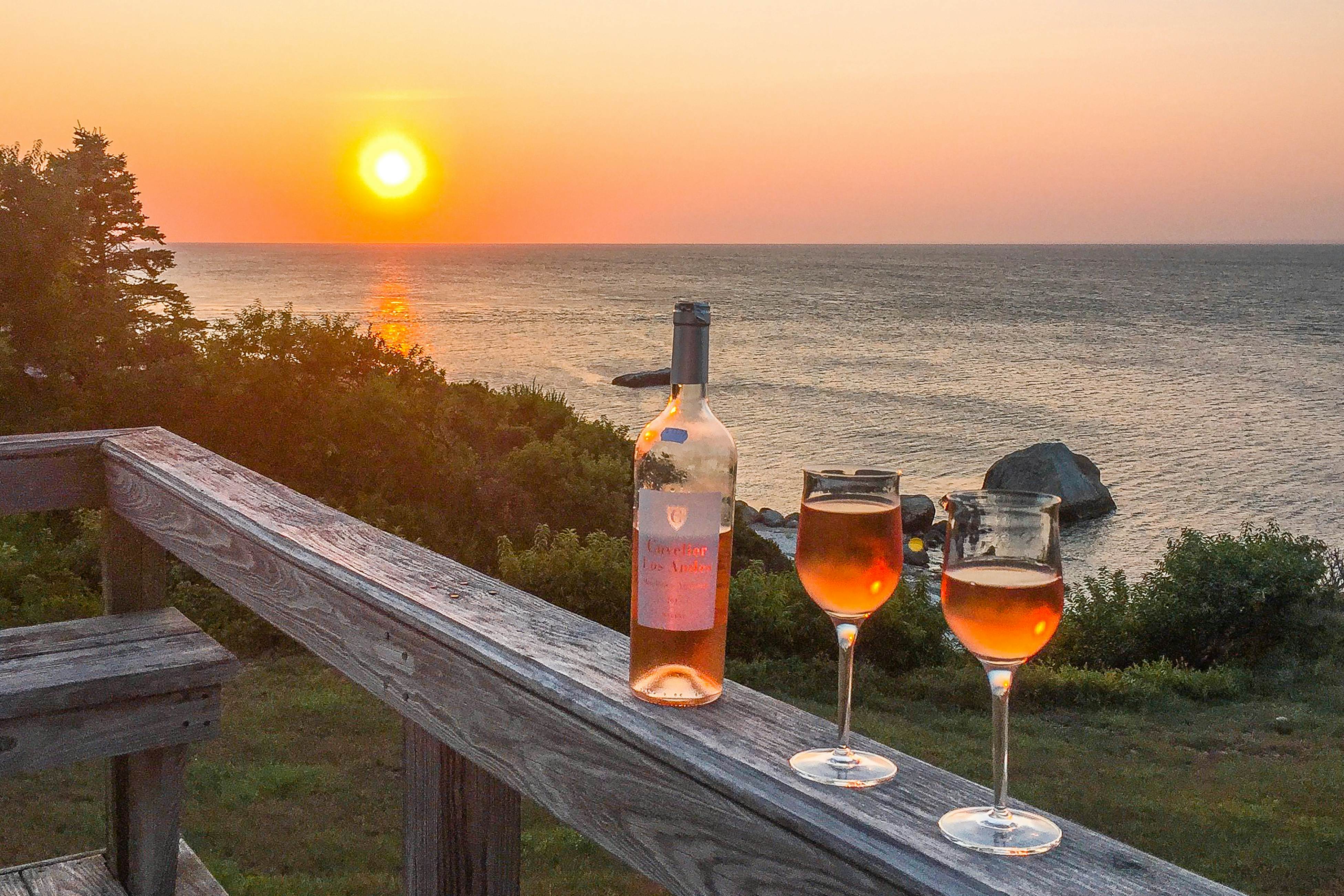 North Fork Waterfront Gem