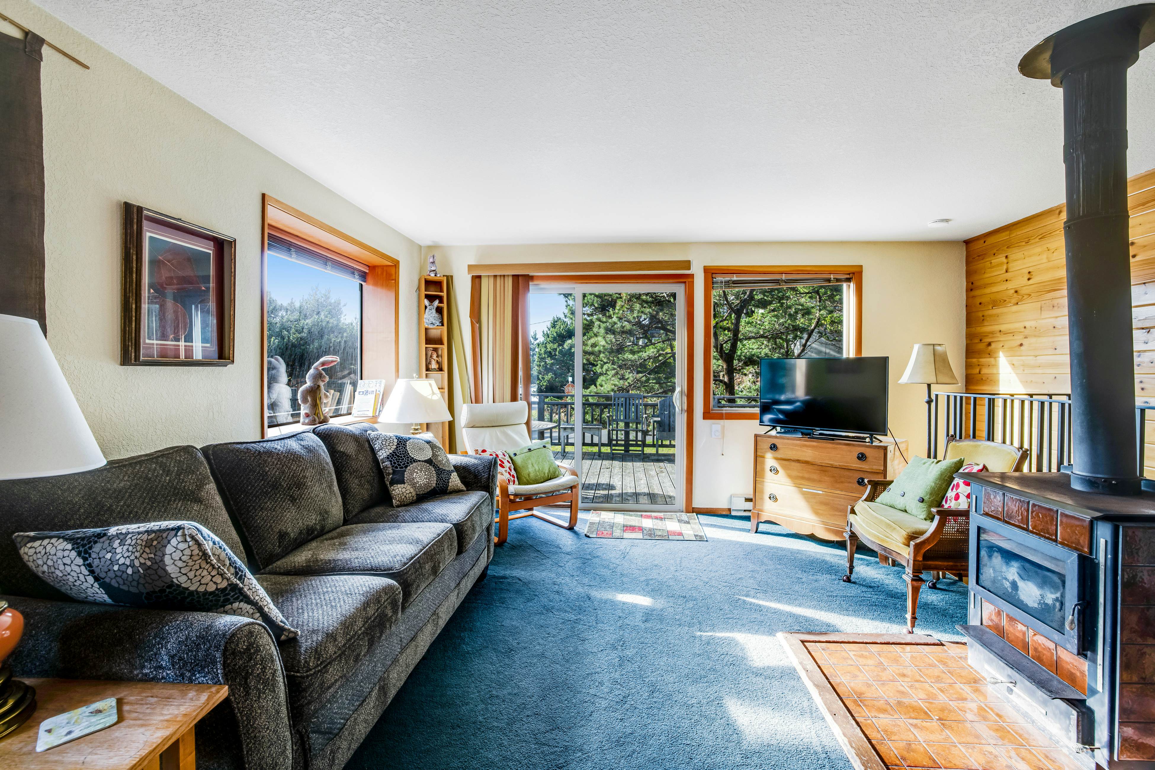 The Little Brown House - MCA 705