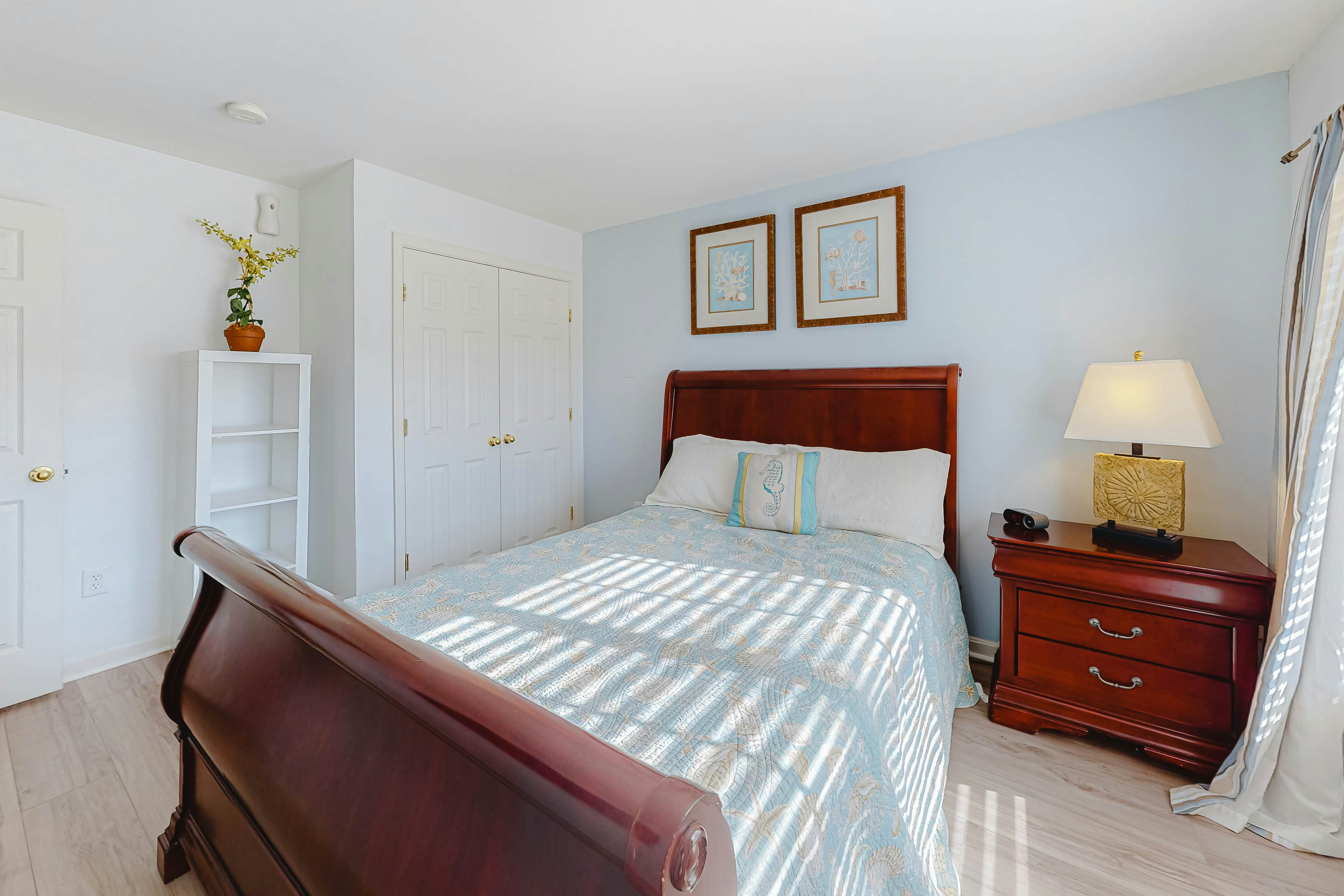 Kensington Court - 32759 Kensington Ct